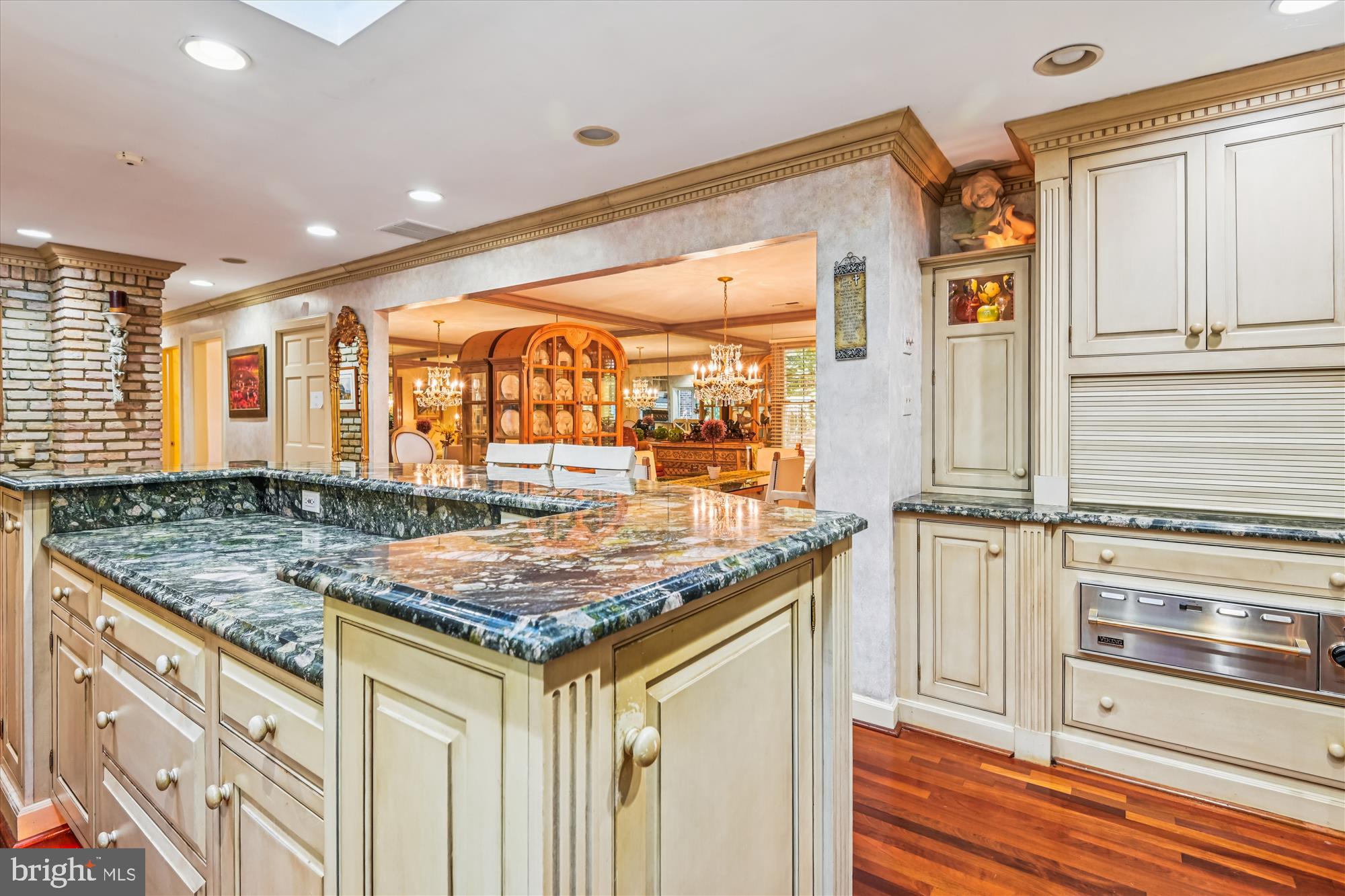 HARBOR HILLS - Residential