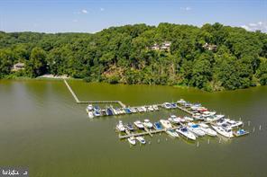 HARBOR HILLS - Residential