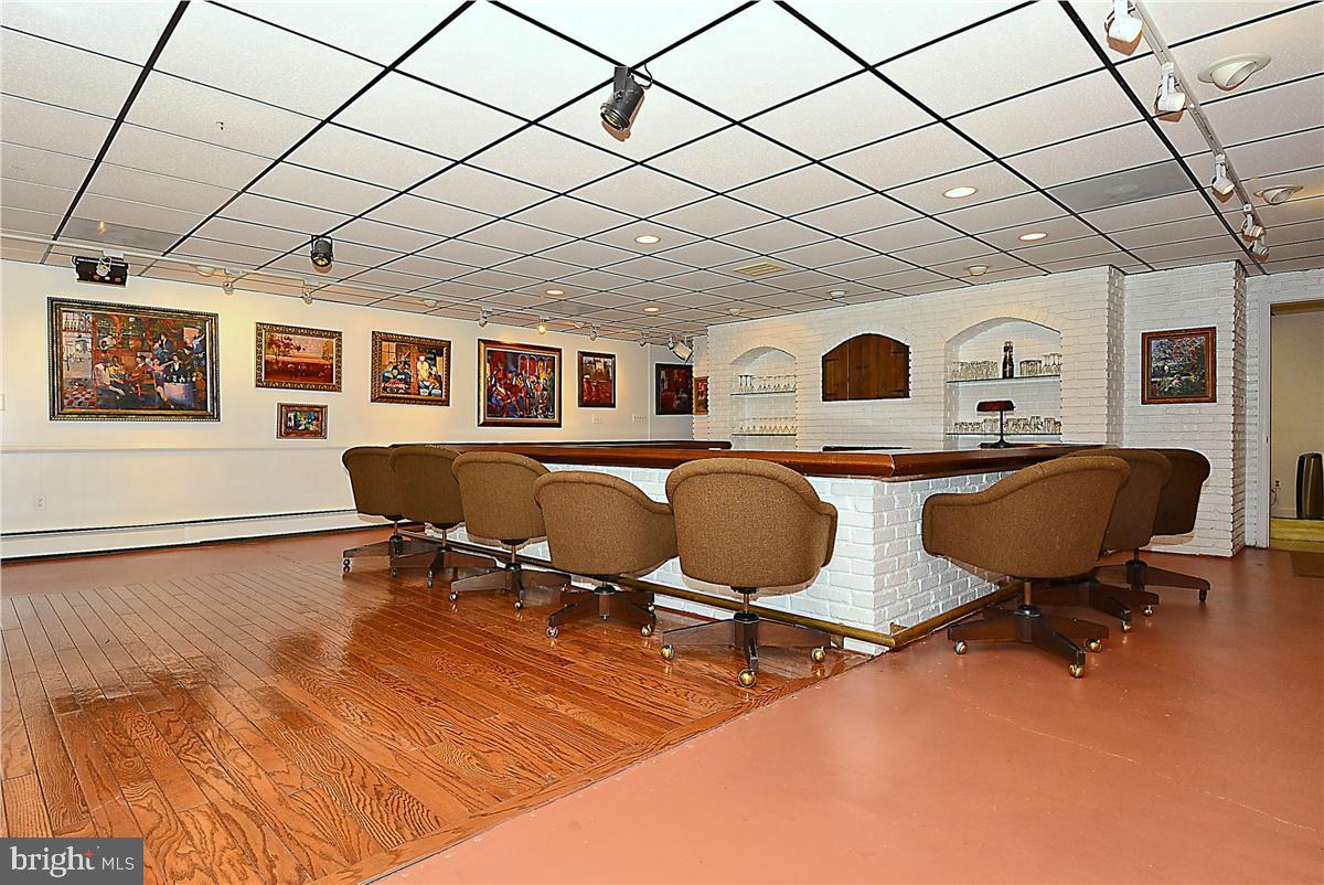 HARBOR HILLS - Residential