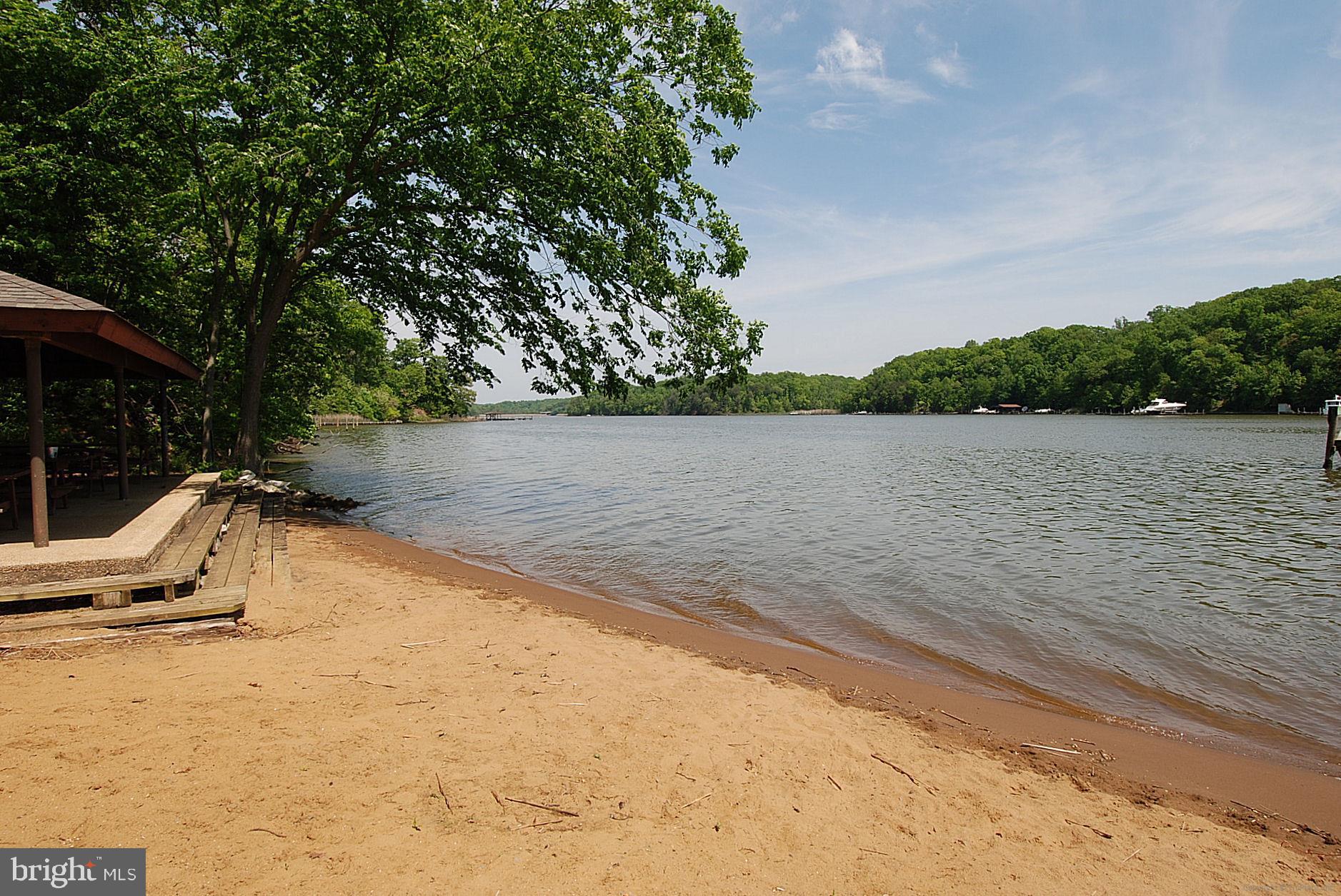 HARBOR HILLS - Residential