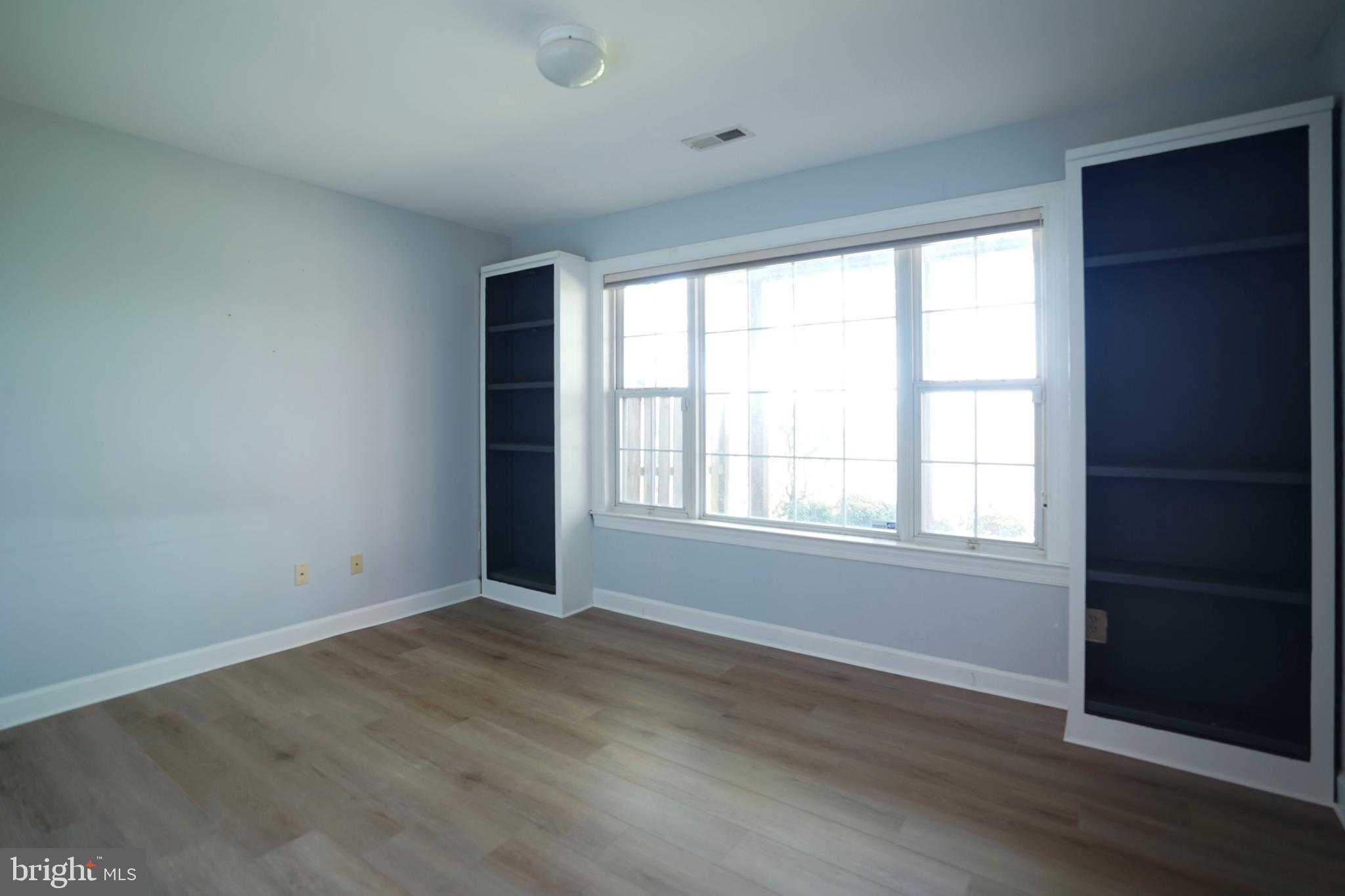 WAVERLY WOODS - Residential Lease