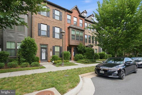 Photo of 22322 Foundation Drive, ASHBURN, VA 20148 (MLS # VALO2136164)