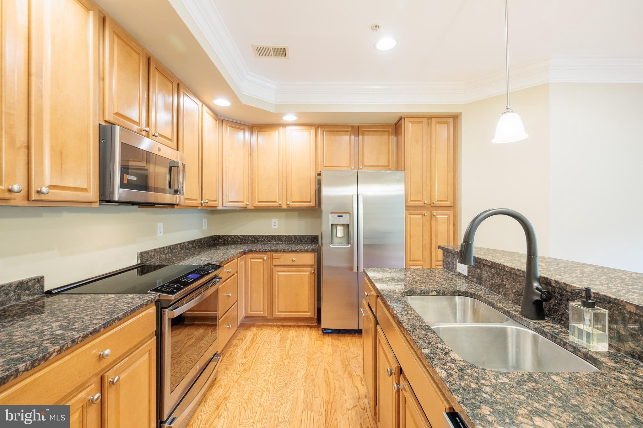 GAITHERSBURG - Residential Lease