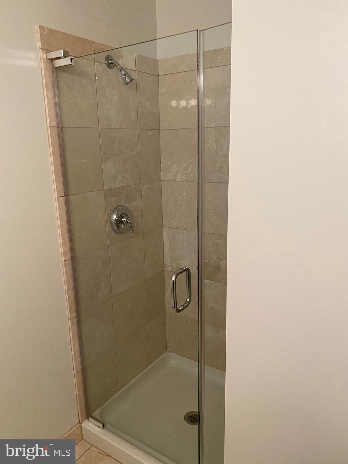 WATERFRONT SQUARE - Residential