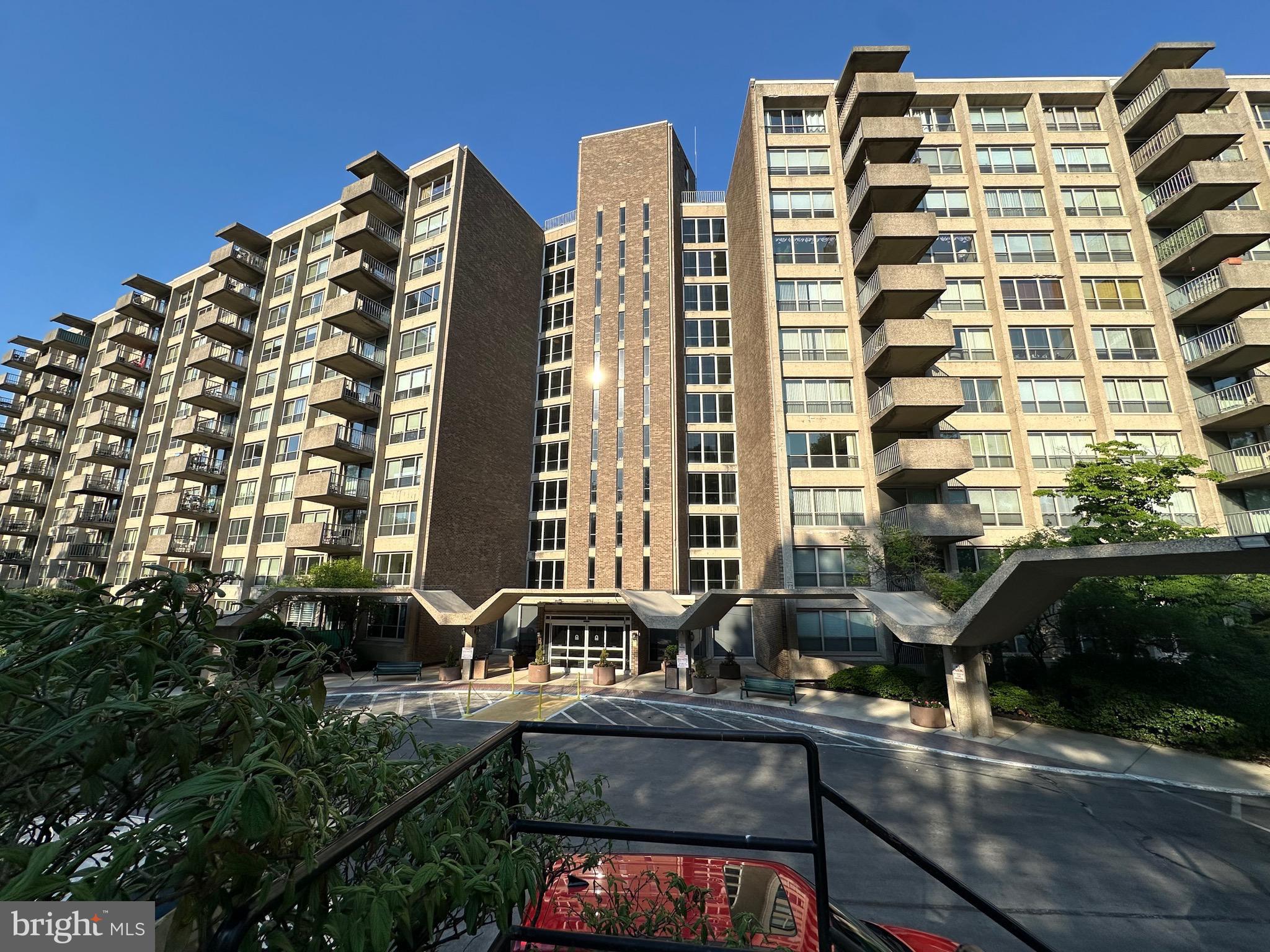 GREEN HILL - Residential