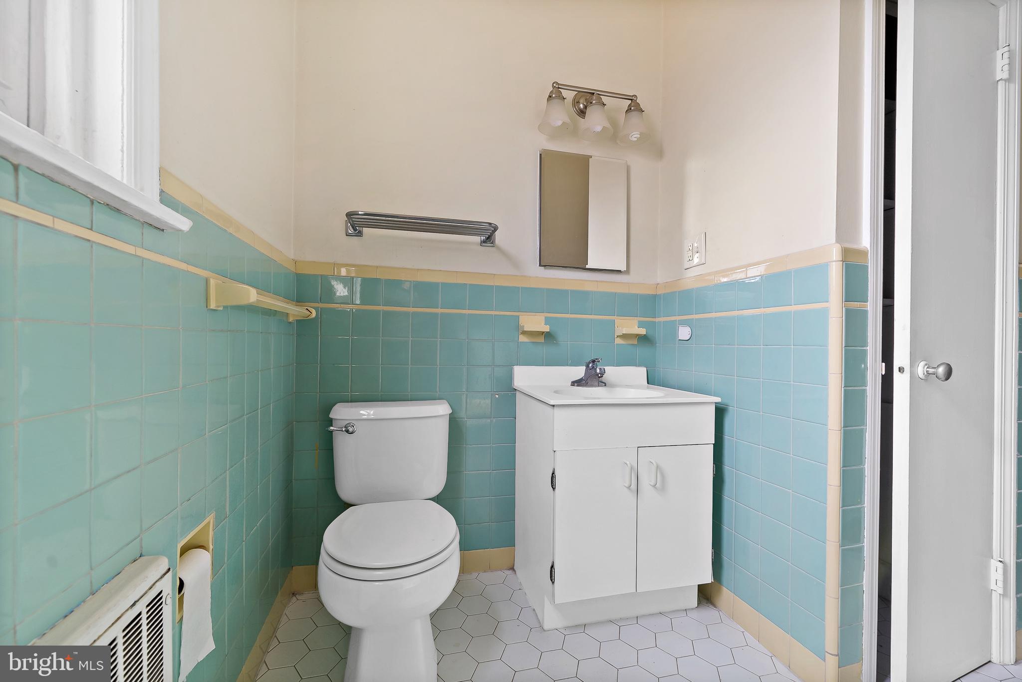 WASHINGTON SQ - Residential