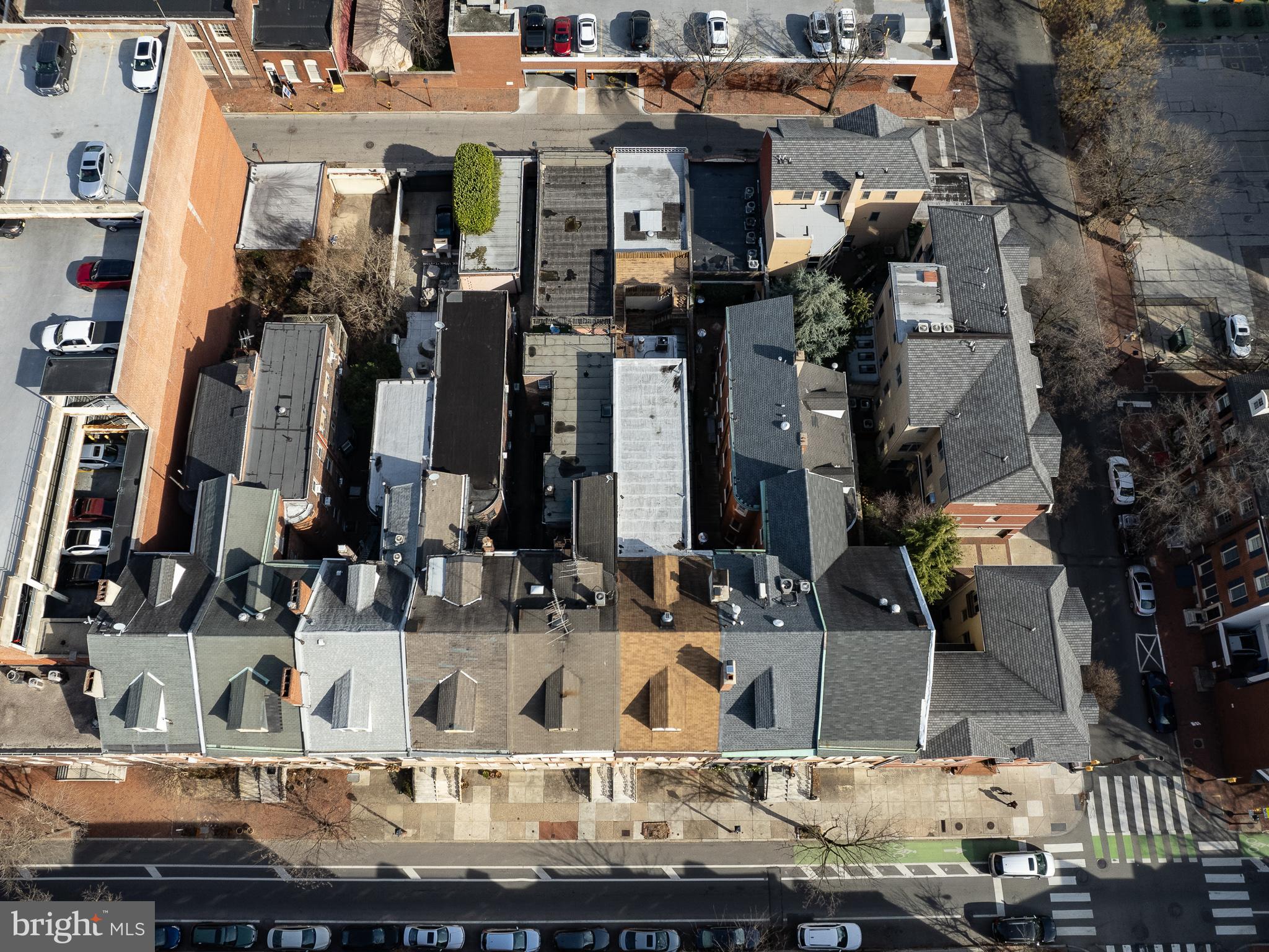 WASHINGTON SQ - Residential
