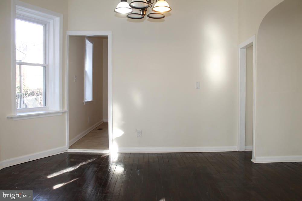 55 EDGEMERE AVENUE