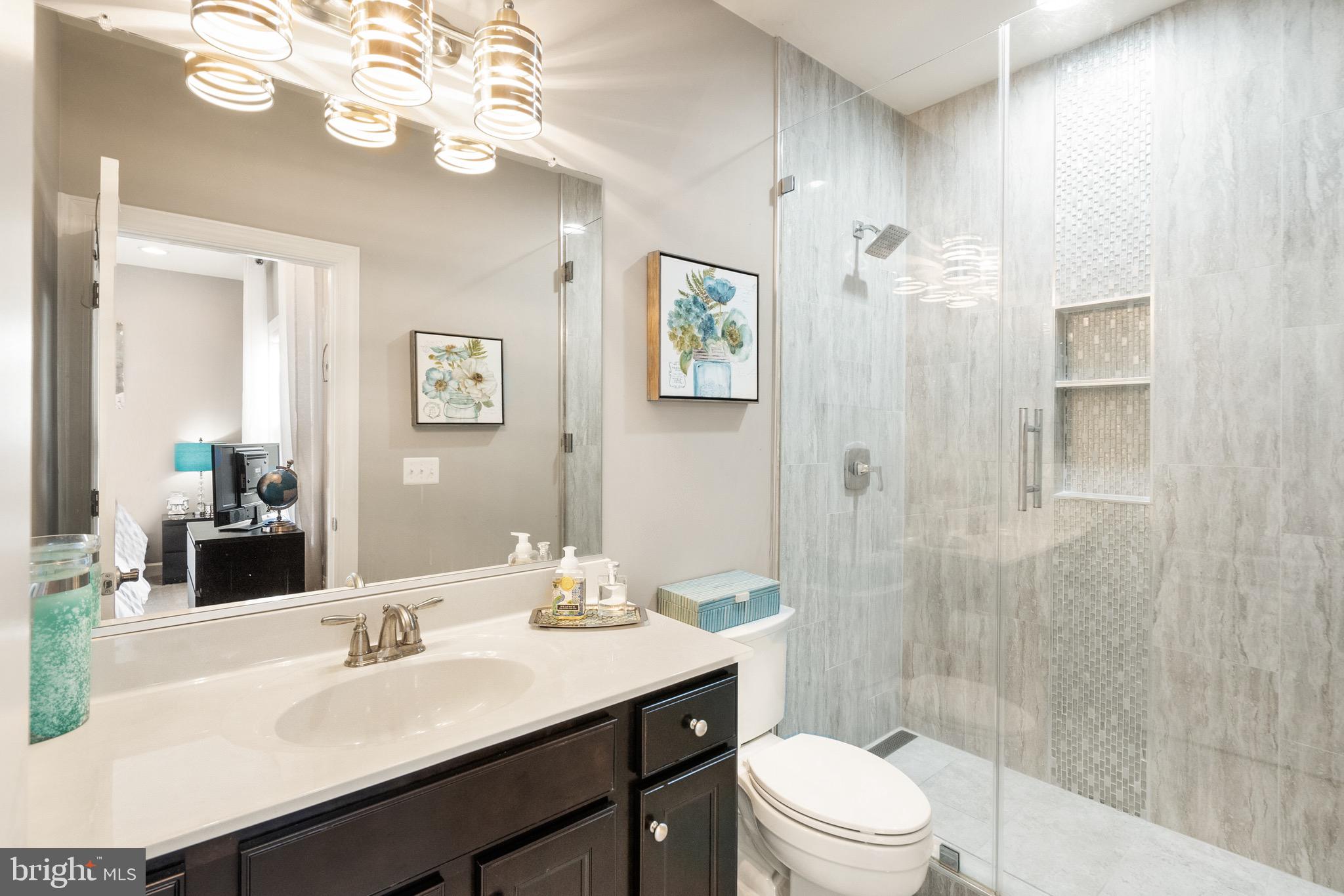 RIVER POINTE - Residential