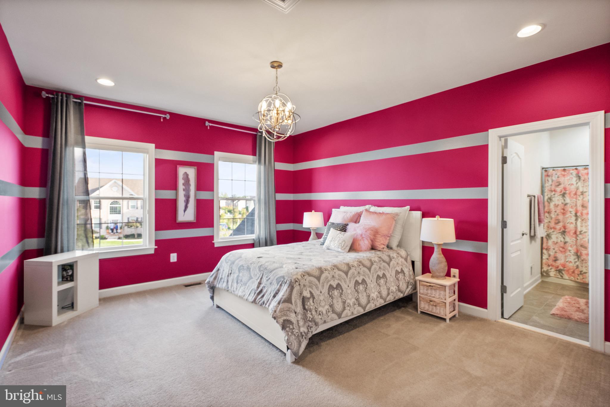 RIVER POINTE - Residential