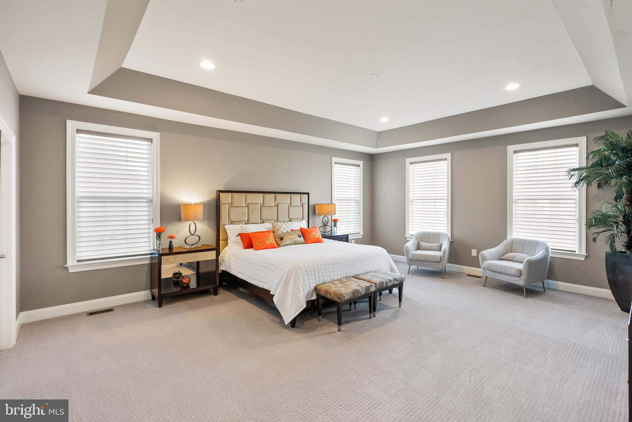 RIVER POINTE - Residential