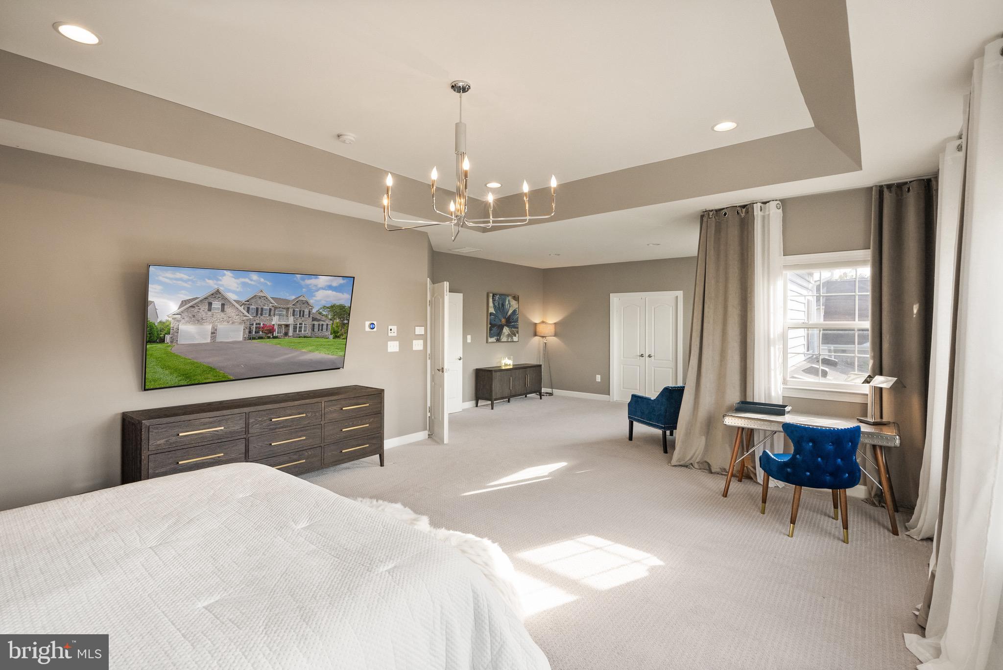 RIVER POINTE - Residential