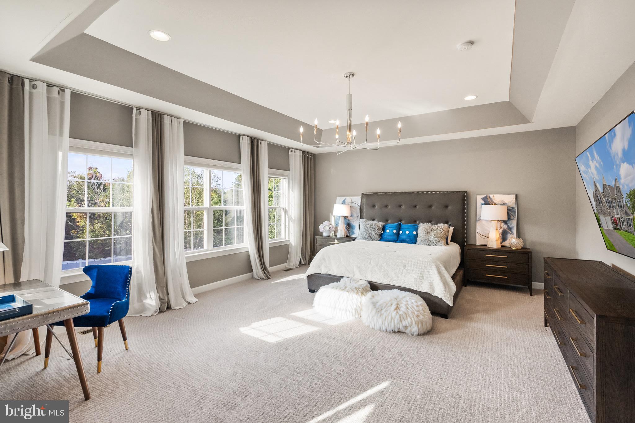 RIVER POINTE - Residential