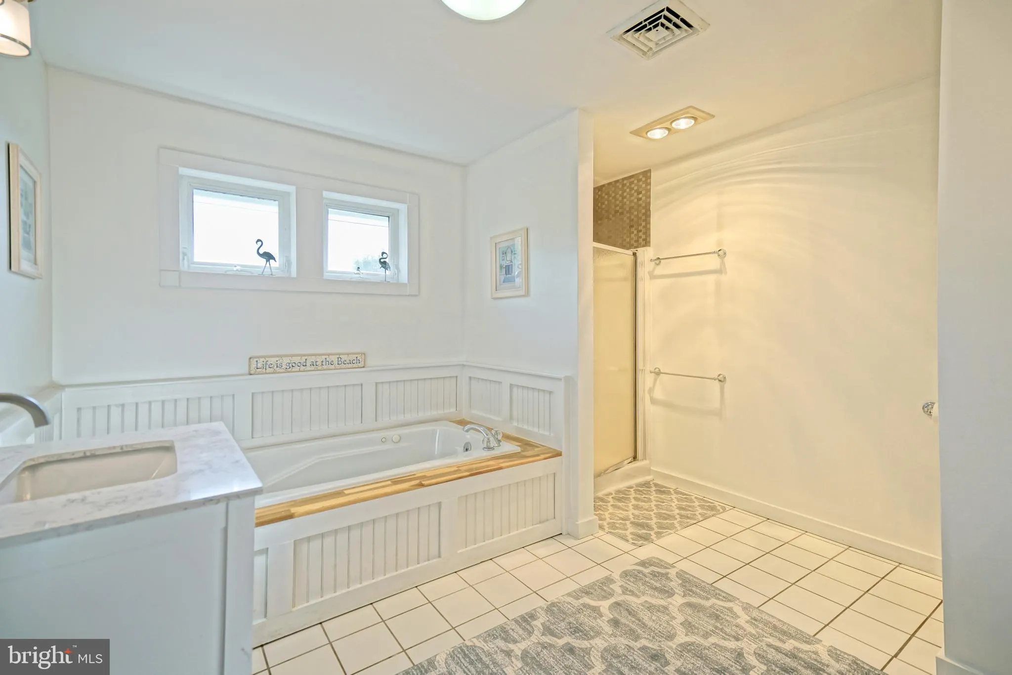 Lewes, Delaware 19958, United States, 4 Bedrooms Bedrooms, ,4 BathroomsBathrooms,Residential,Pending,36378