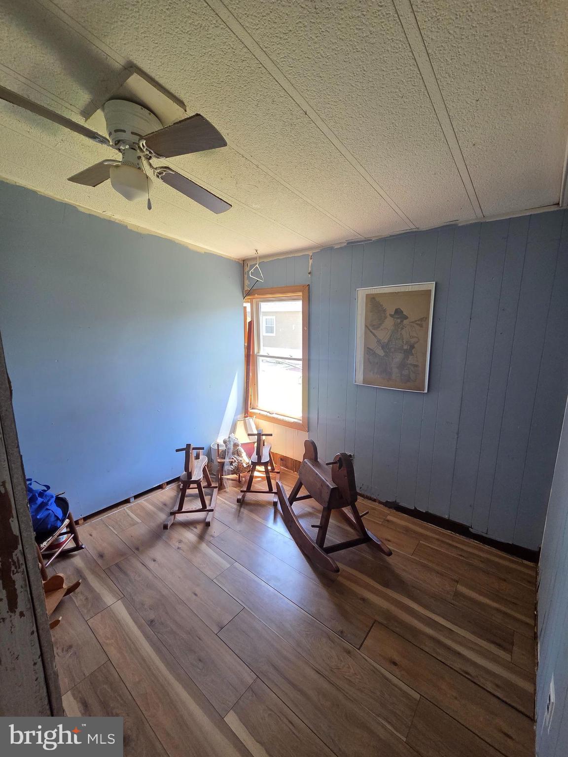 PENNWOOD CROSSING - Residential
