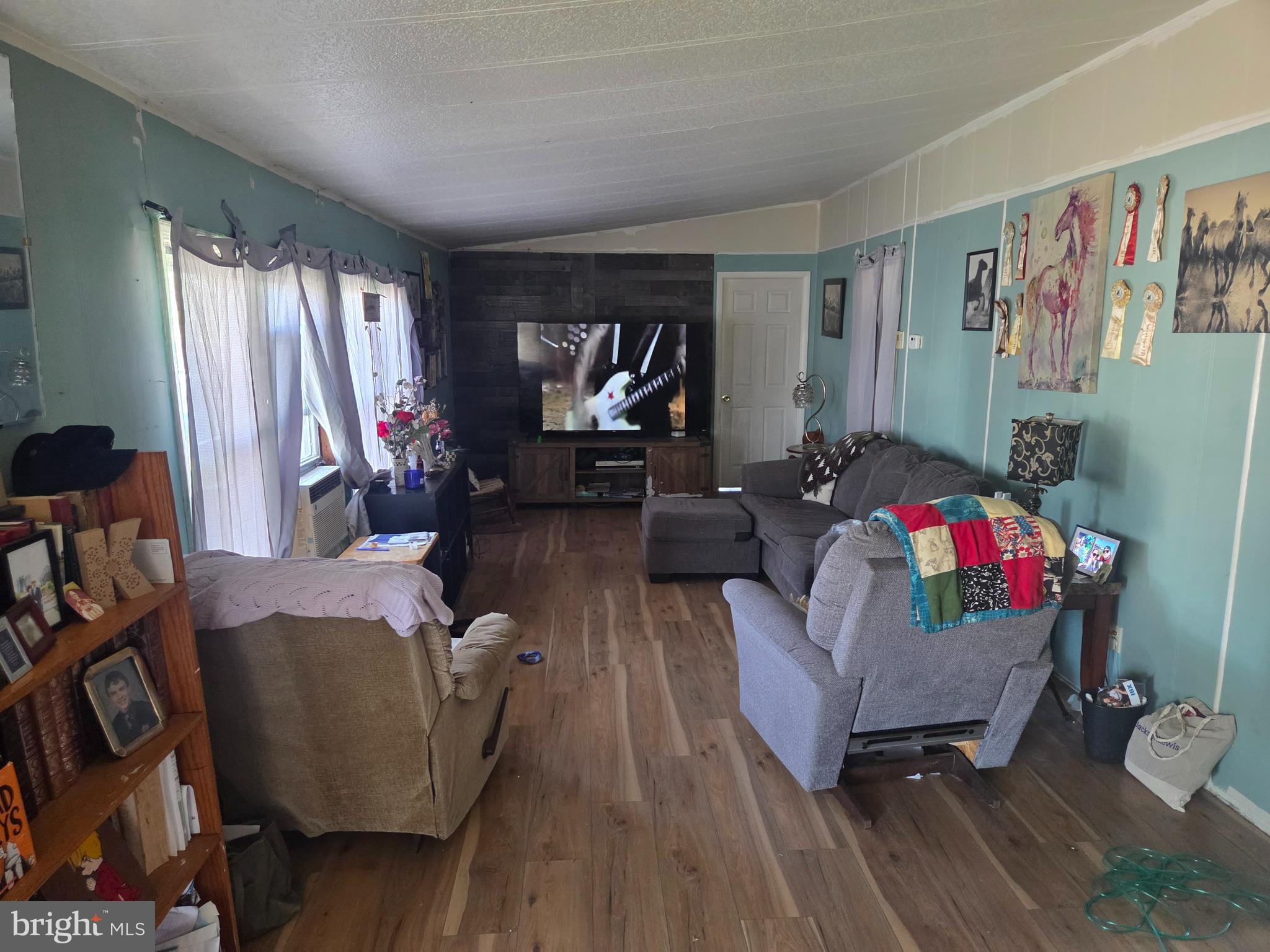 PENNWOOD CROSSING - Residential
