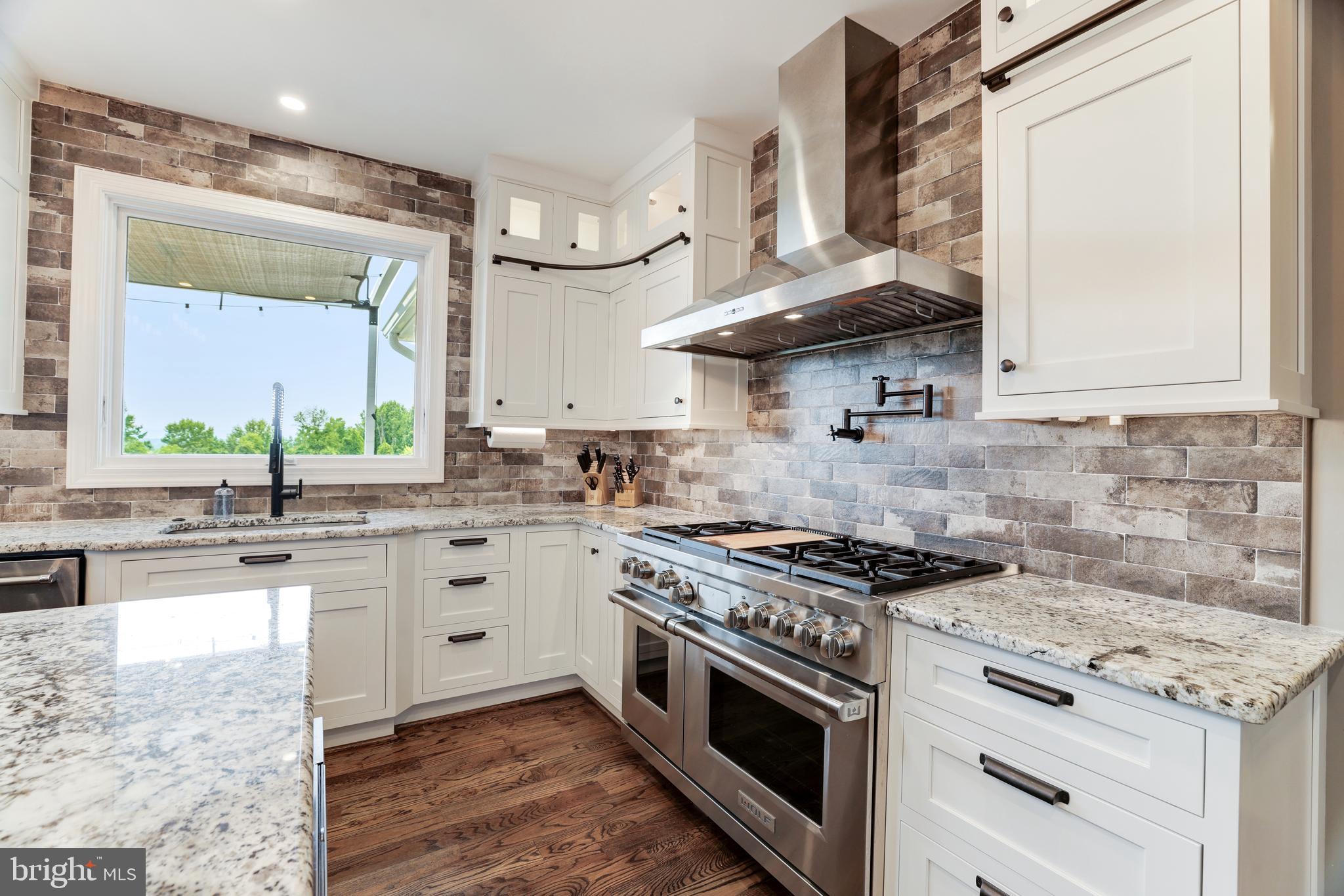 WATERFORD - Residential