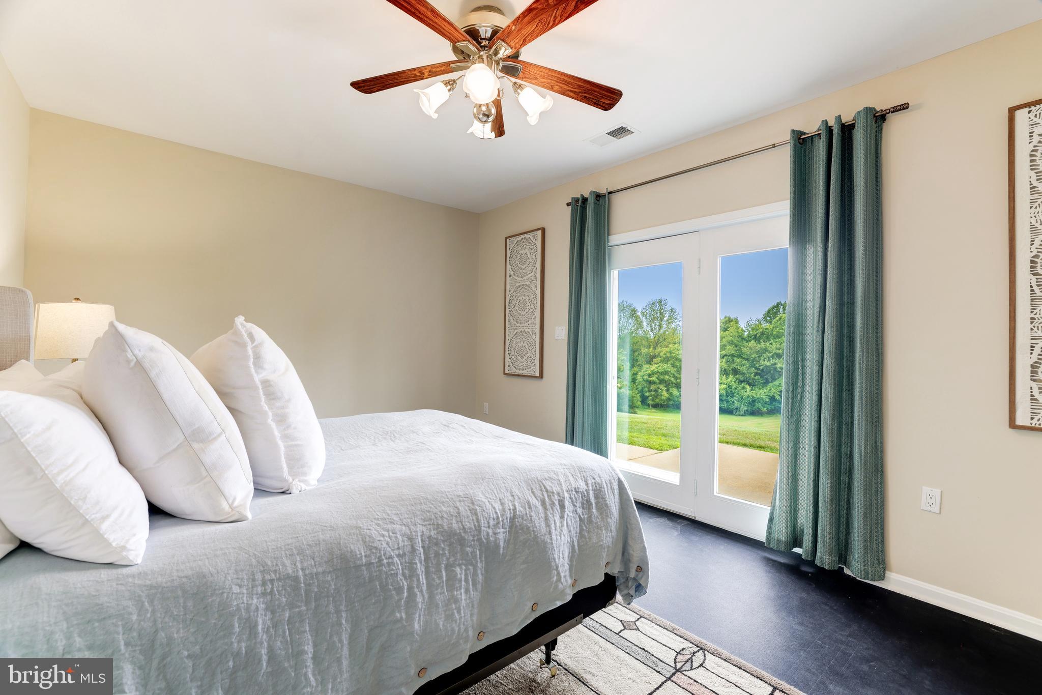 WATERFORD - Residential