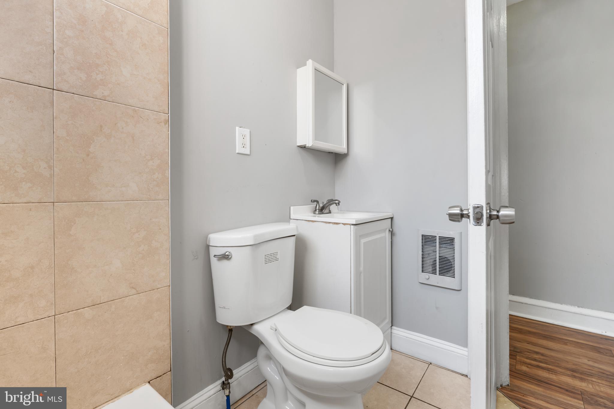 KENSINGTON - Residential