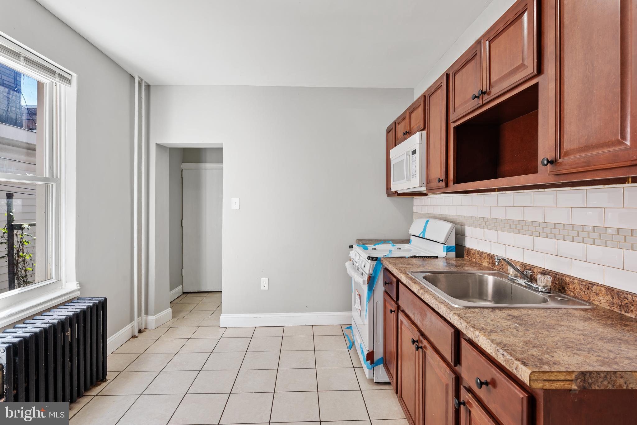 KENSINGTON - Residential