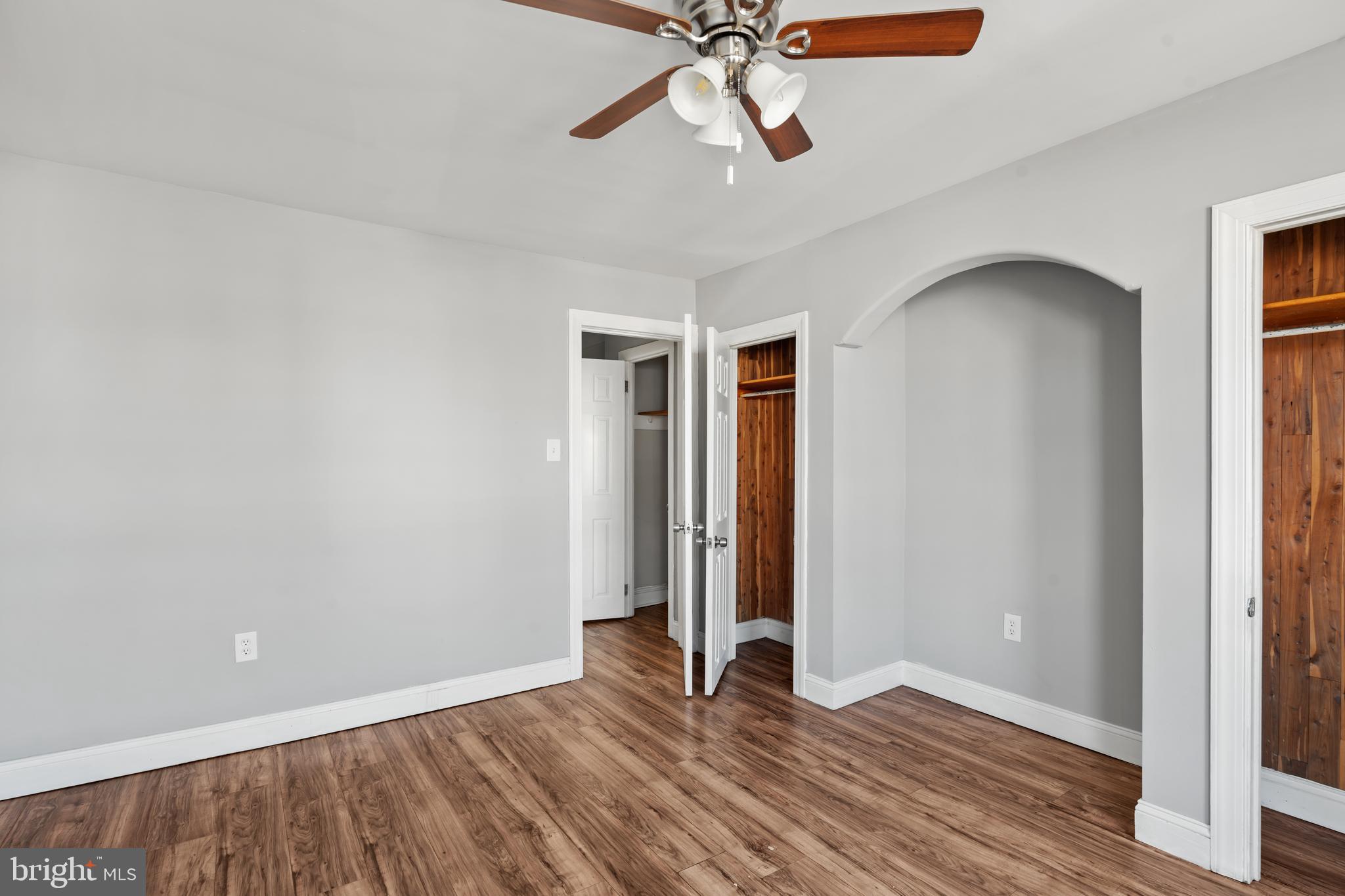 KENSINGTON - Residential