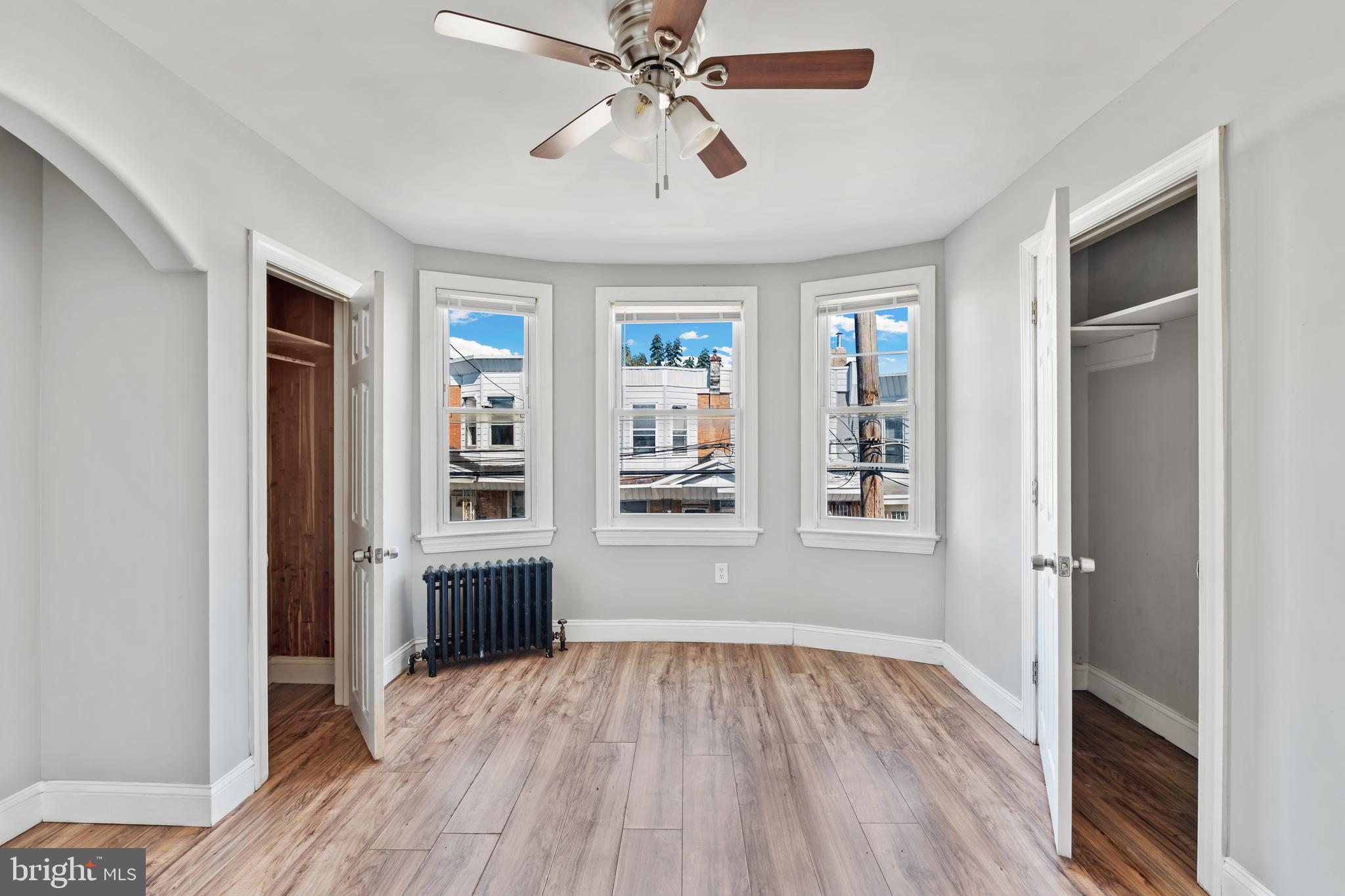 KENSINGTON - Residential