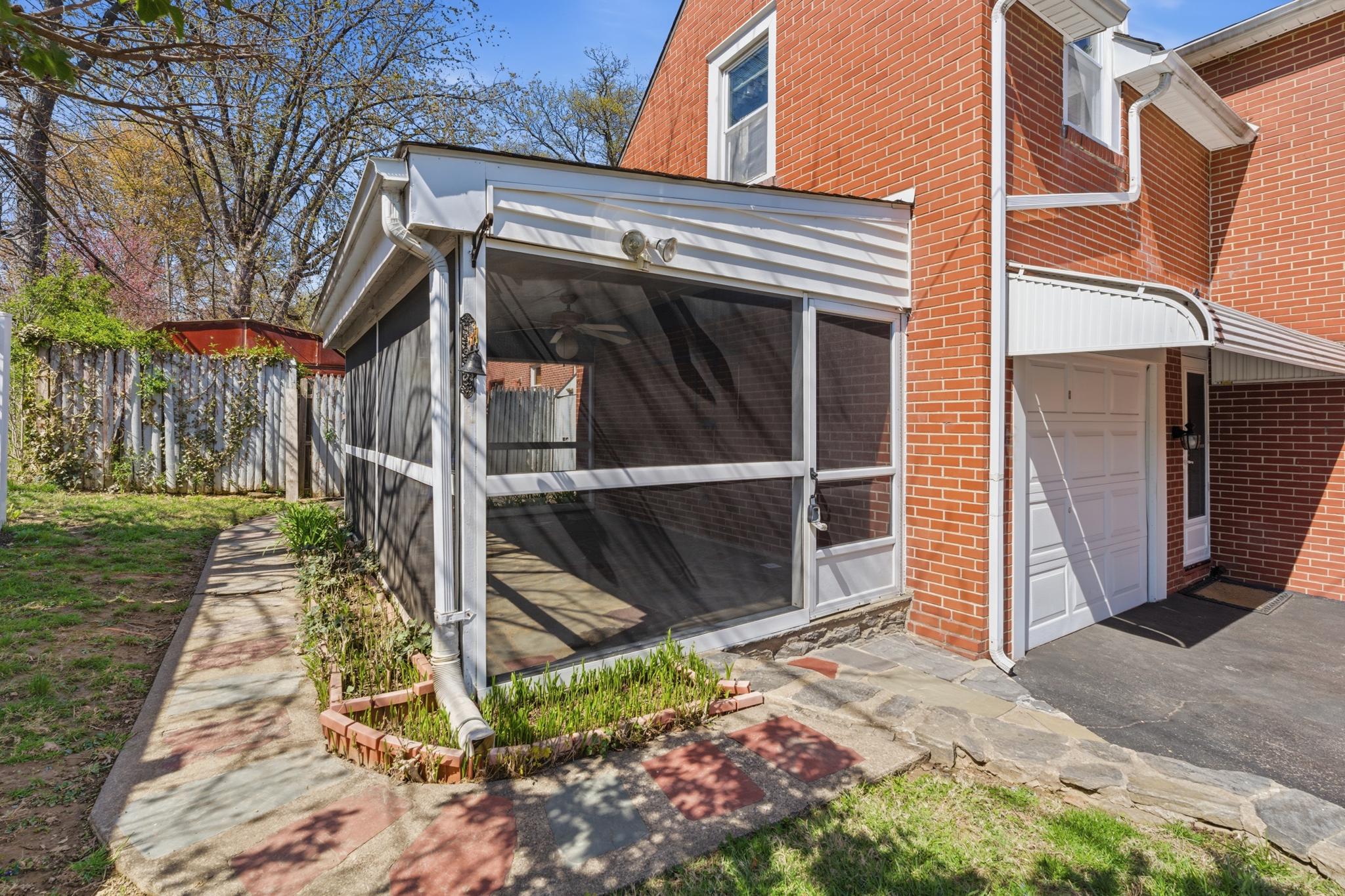 DREXEL HILL - Residential