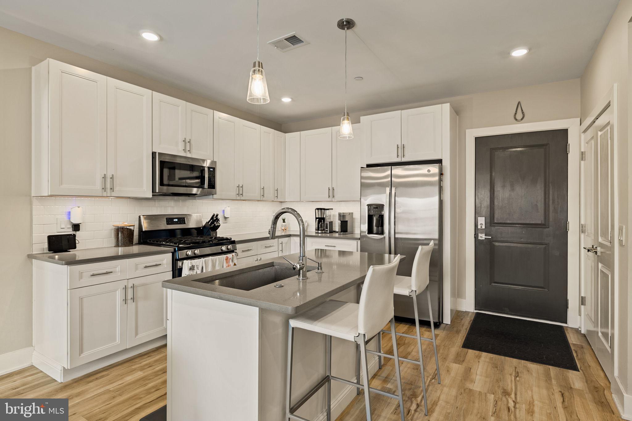1148 N 2ND STREET 4B