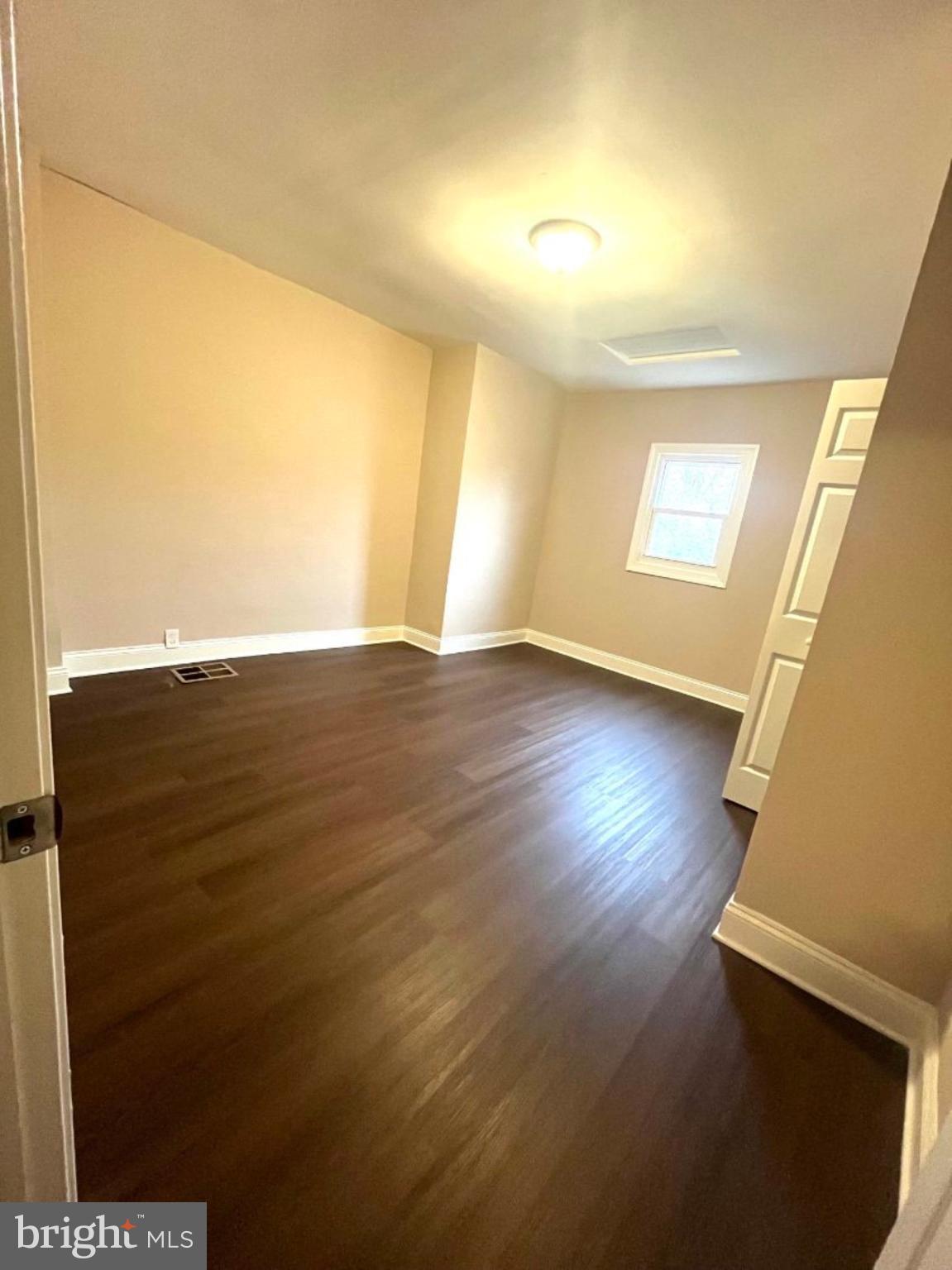 1726 N SMALLWOOD STREET