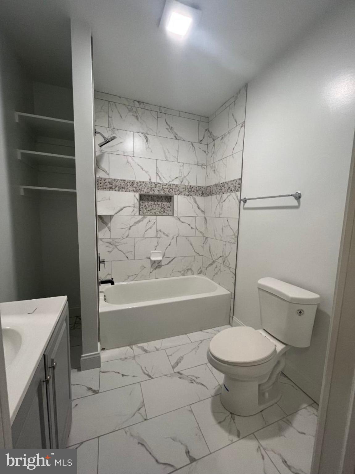 1726 N SMALLWOOD STREET