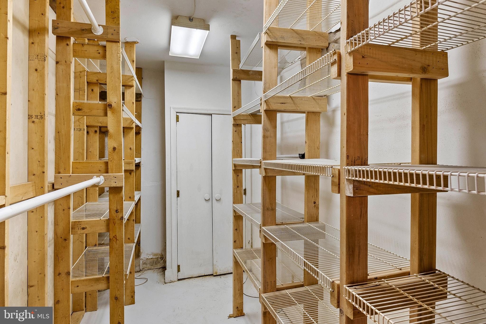 BROWNS WOODS - Residential