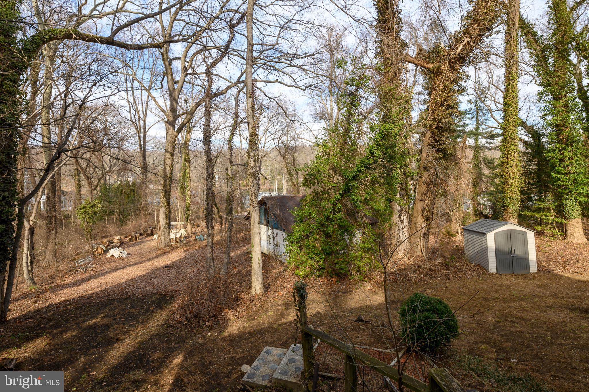 BROWNS WOODS - Residential