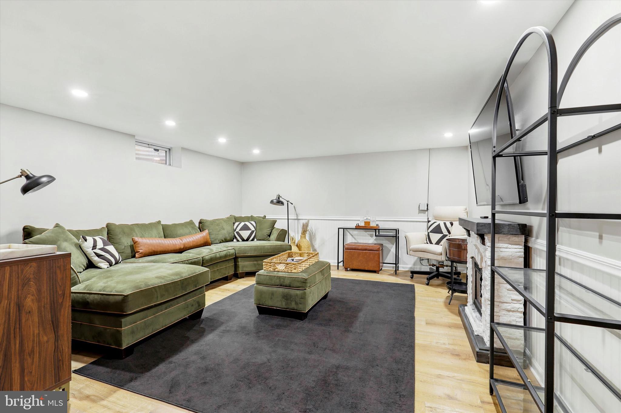 CONSHOHOCKEN - Residential