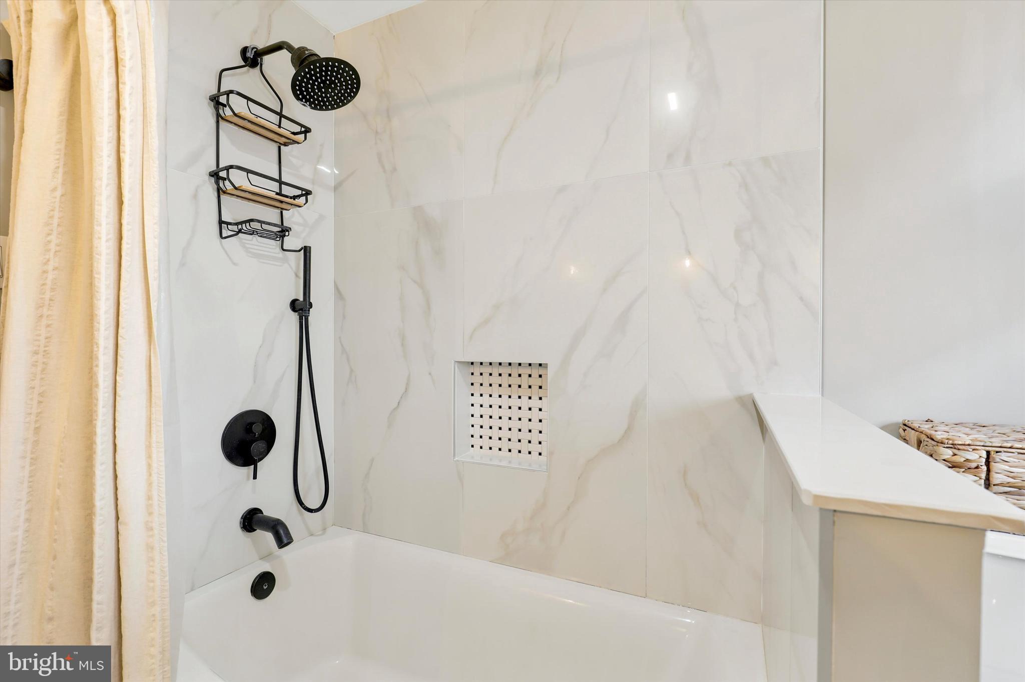 CONSHOHOCKEN - Residential