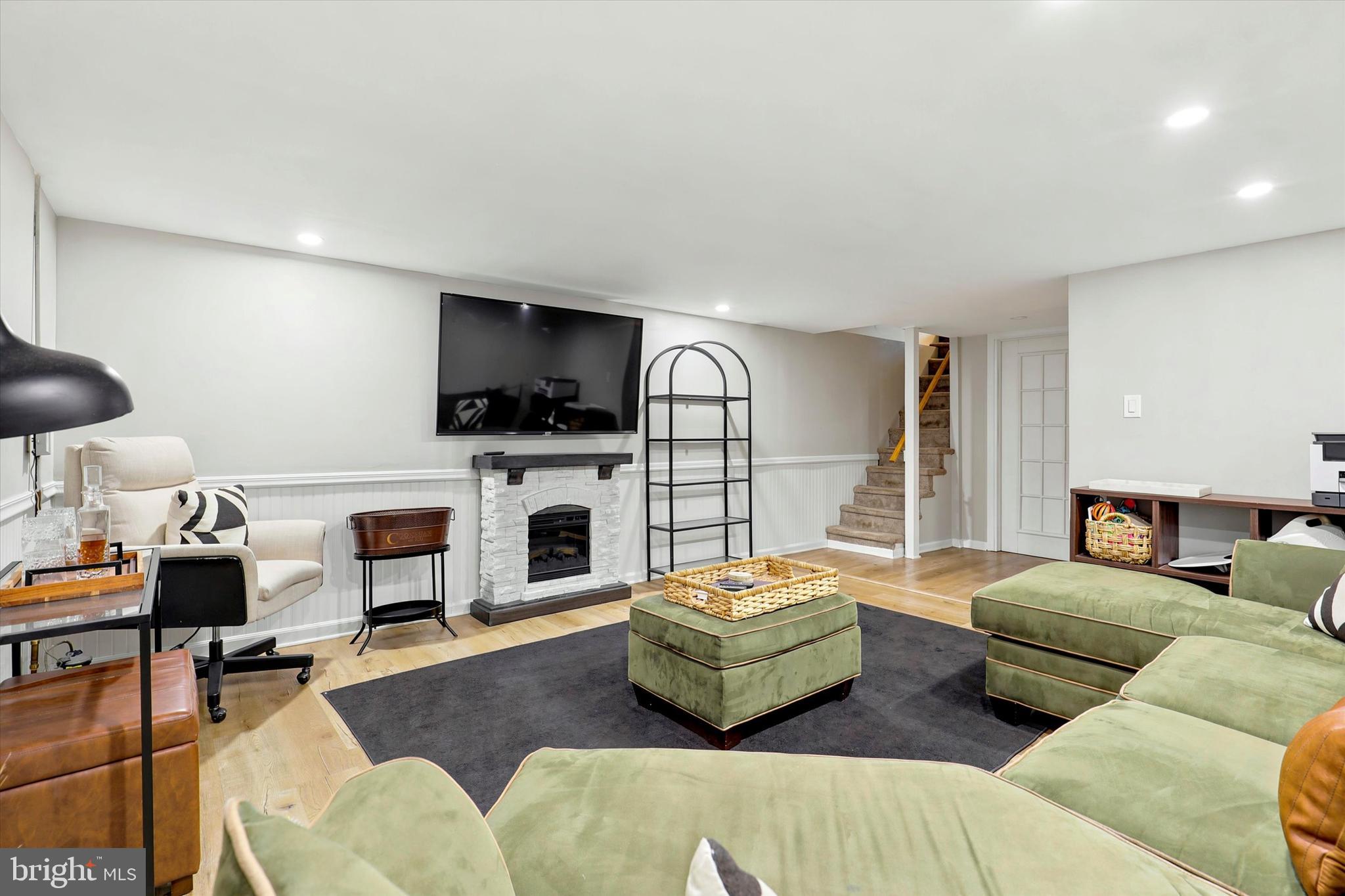 CONSHOHOCKEN - Residential