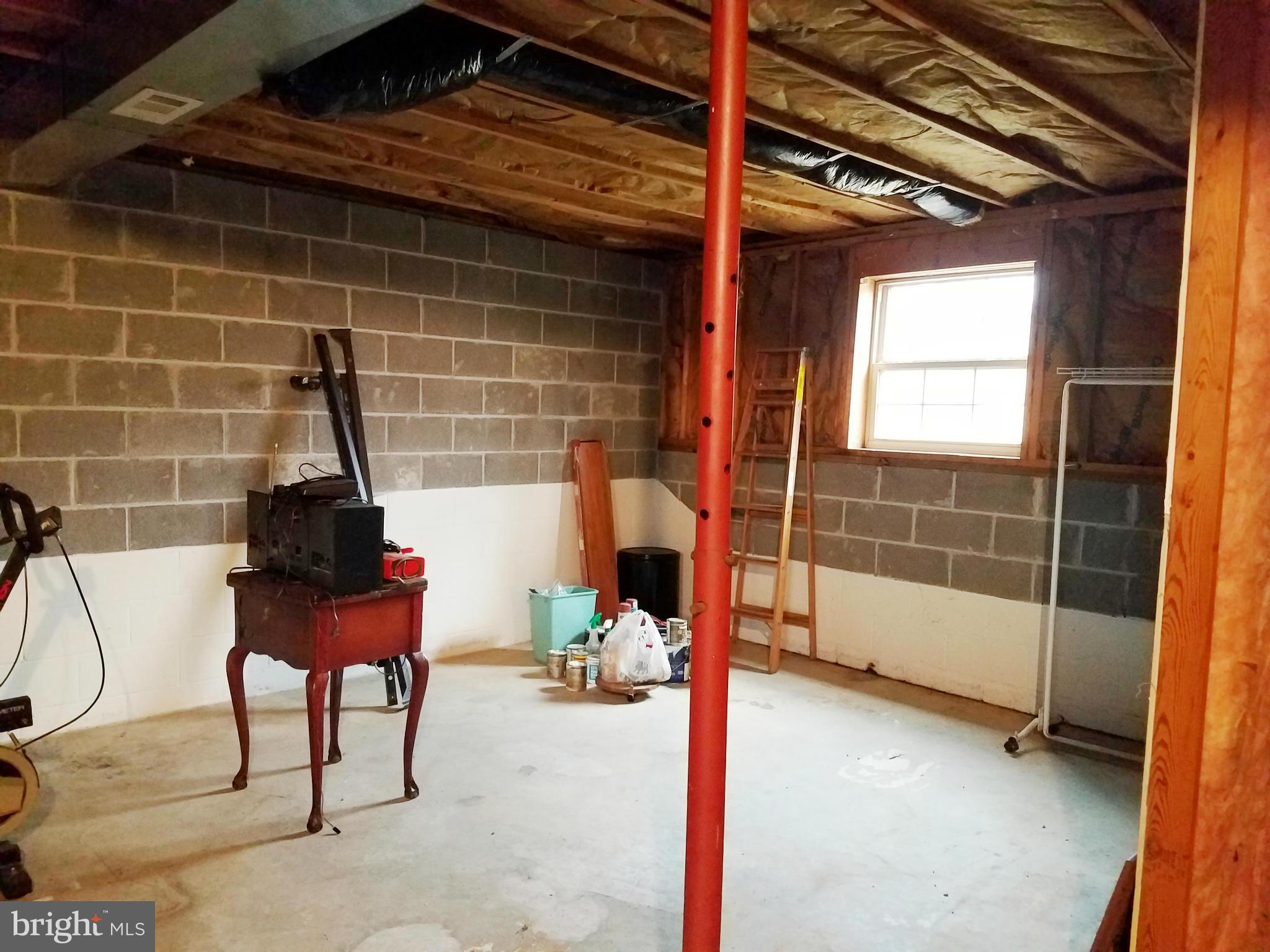 WINDOVER HILLS - Residential