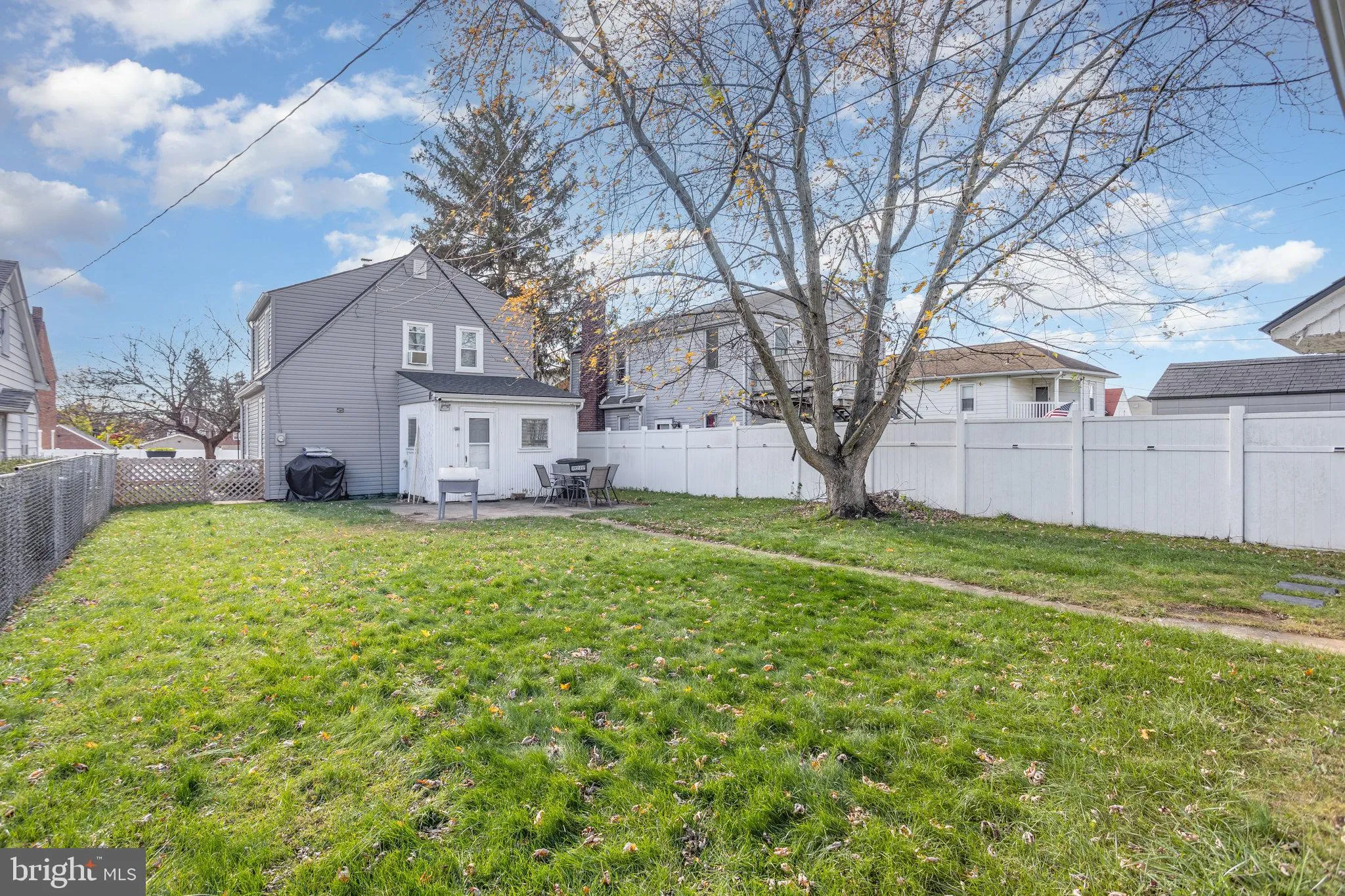 York, Pennsylvania 17404, United States, 2 Bedrooms Bedrooms, ,1 BathroomBathrooms,Residential,Active,244004