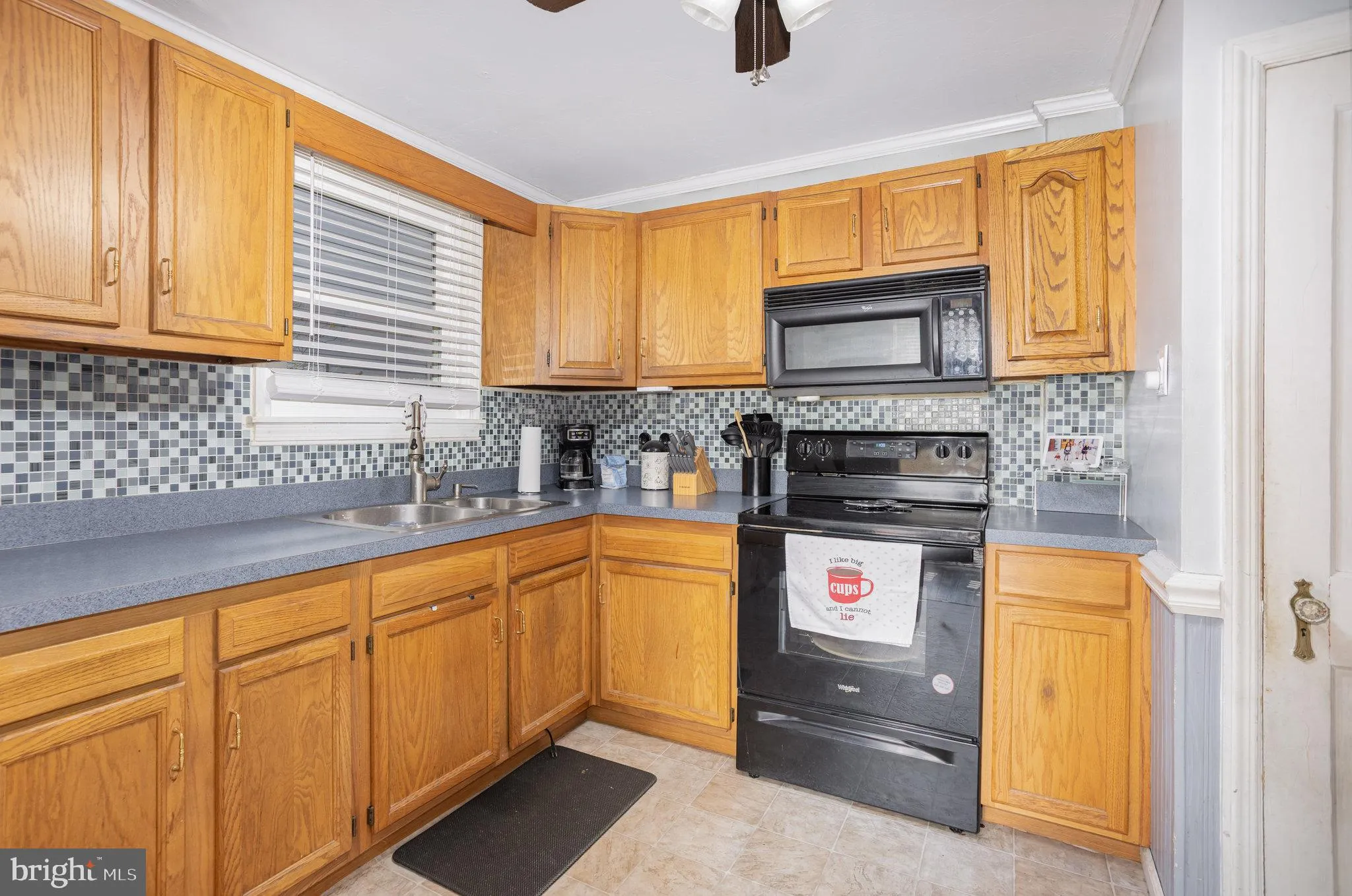 York, Pennsylvania 17404, United States, 2 Bedrooms Bedrooms, ,1 BathroomBathrooms,Residential,Active,244004