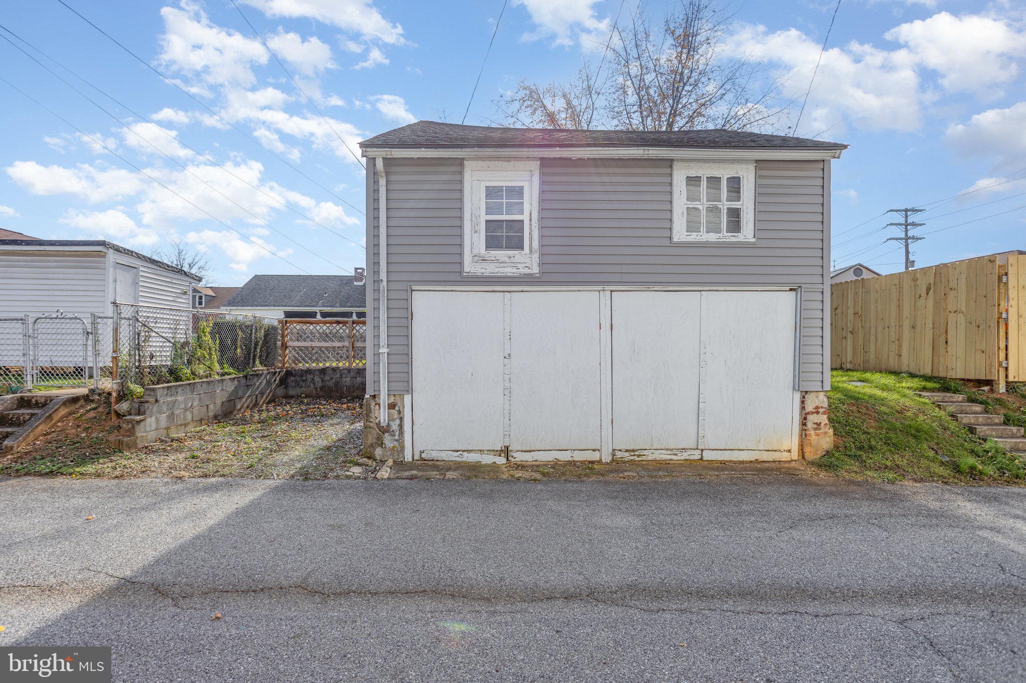 WEST YORK BORO - Residential