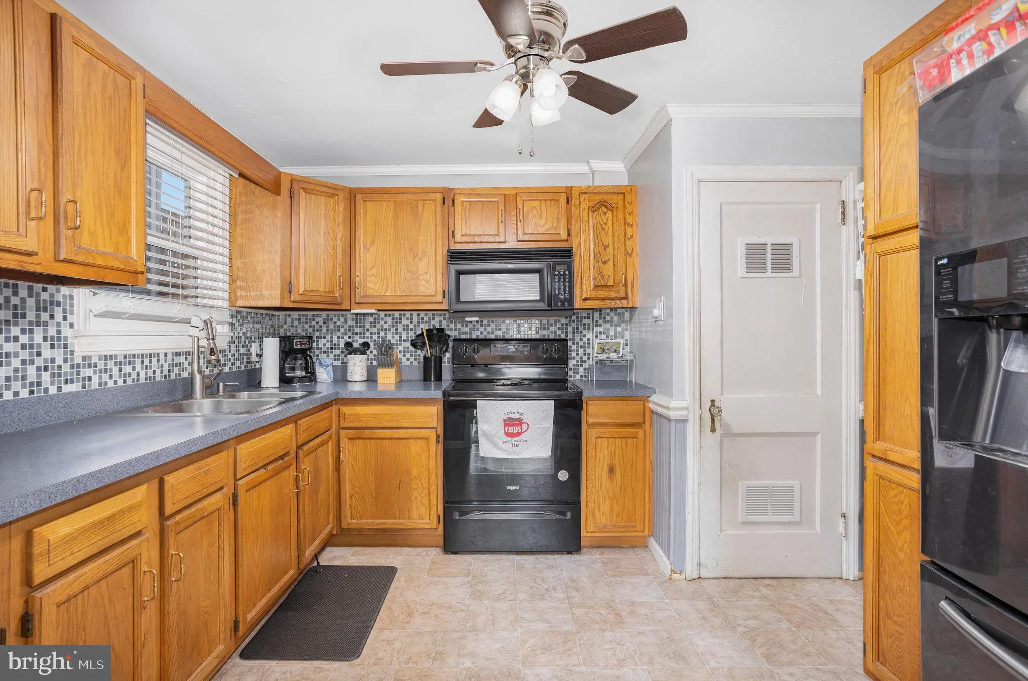 York, Pennsylvania 17404, United States, 2 Bedrooms Bedrooms, ,1 BathroomBathrooms,Residential,Active,244004