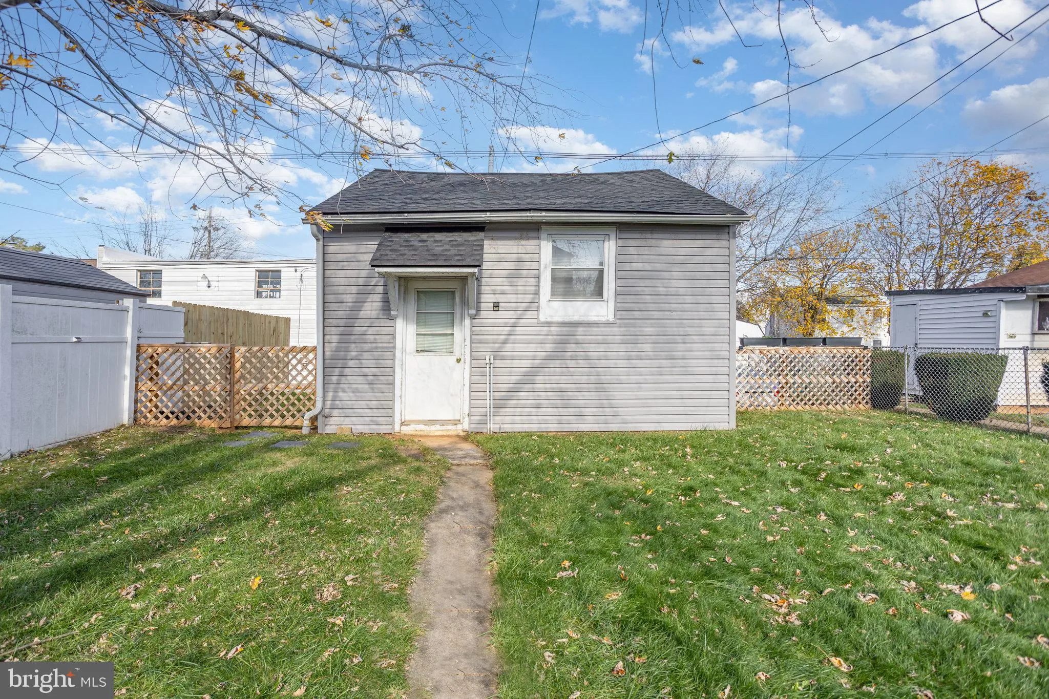 York, Pennsylvania 17404, United States, 2 Bedrooms Bedrooms, ,1 BathroomBathrooms,Residential,Active,244004