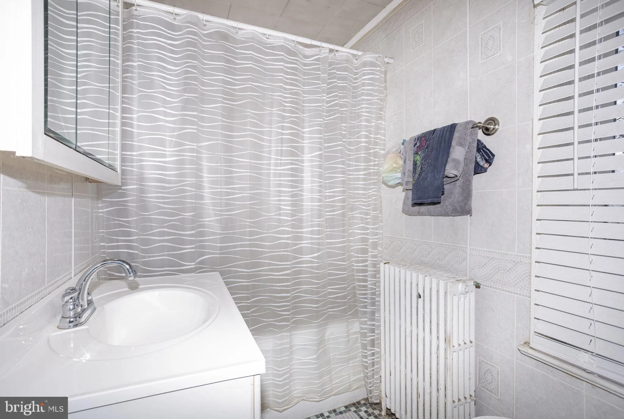 York, Pennsylvania 17404, United States, 2 Bedrooms Bedrooms, ,1 BathroomBathrooms,Residential,Active,244004