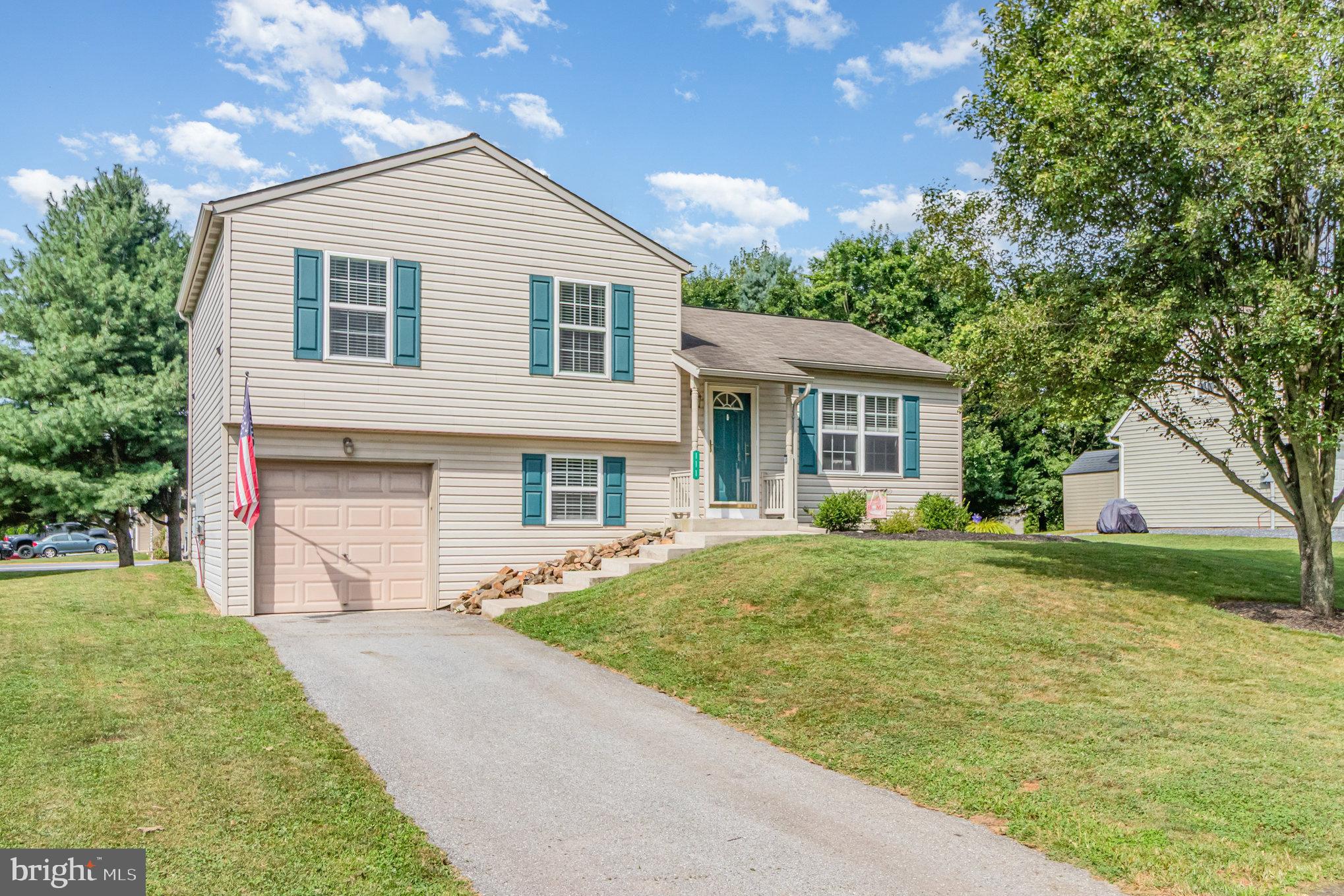 111 SKIPJACK WAY