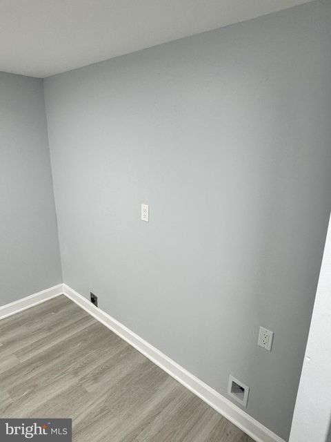 listing image 42