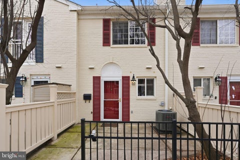 Condo For Sale - 1431 N Van Dorn Street #A<br/> ALEXANDRIA, VA 22304