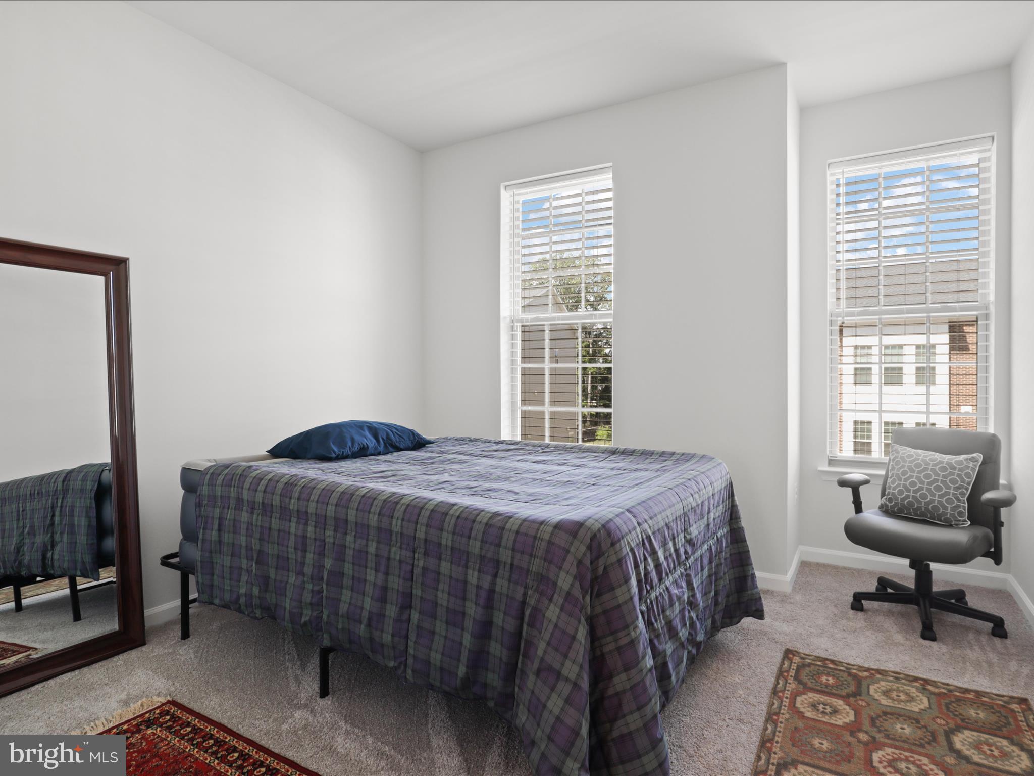 EAST QUARTER - Residential