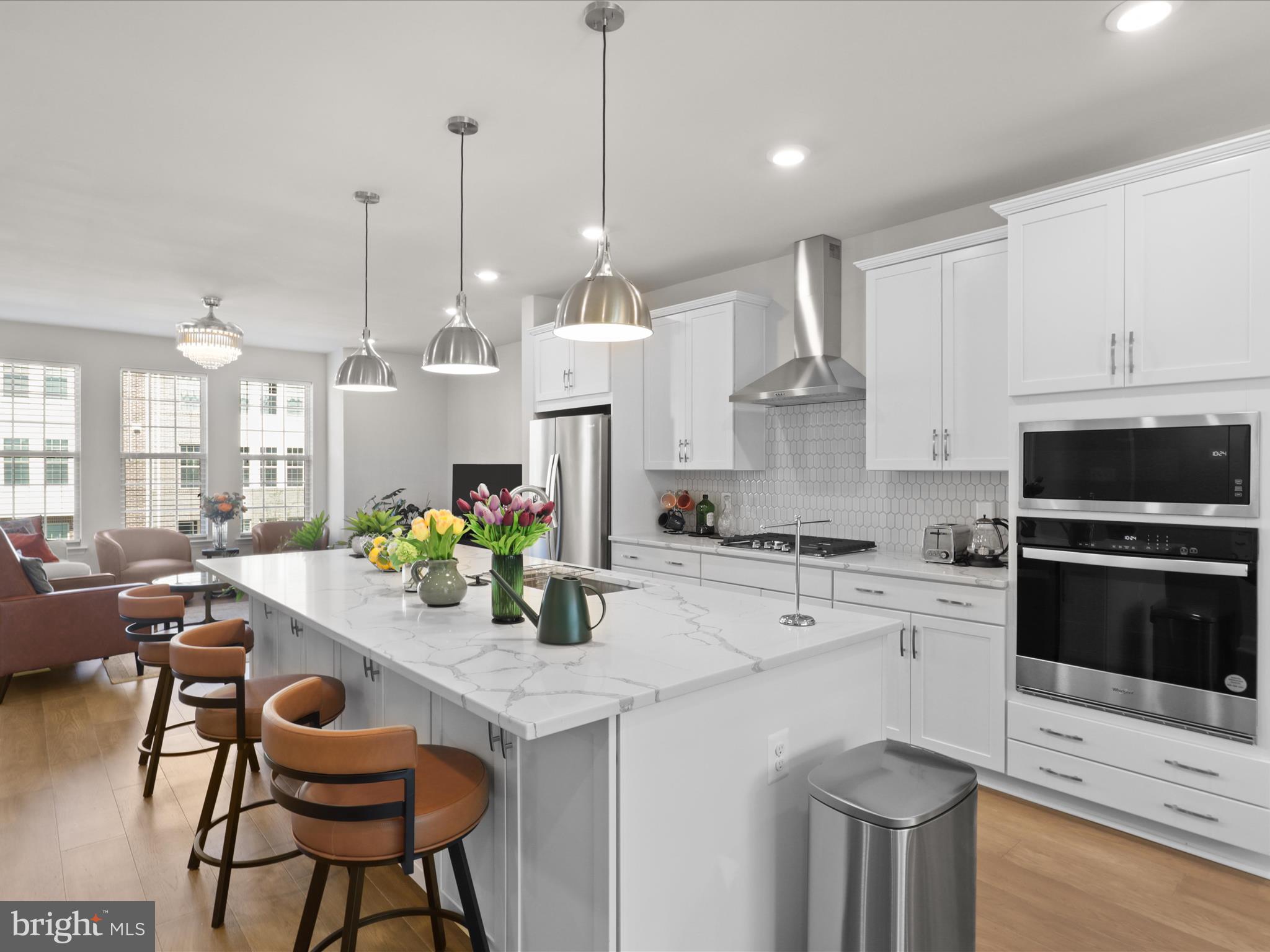 EAST QUARTER - Residential