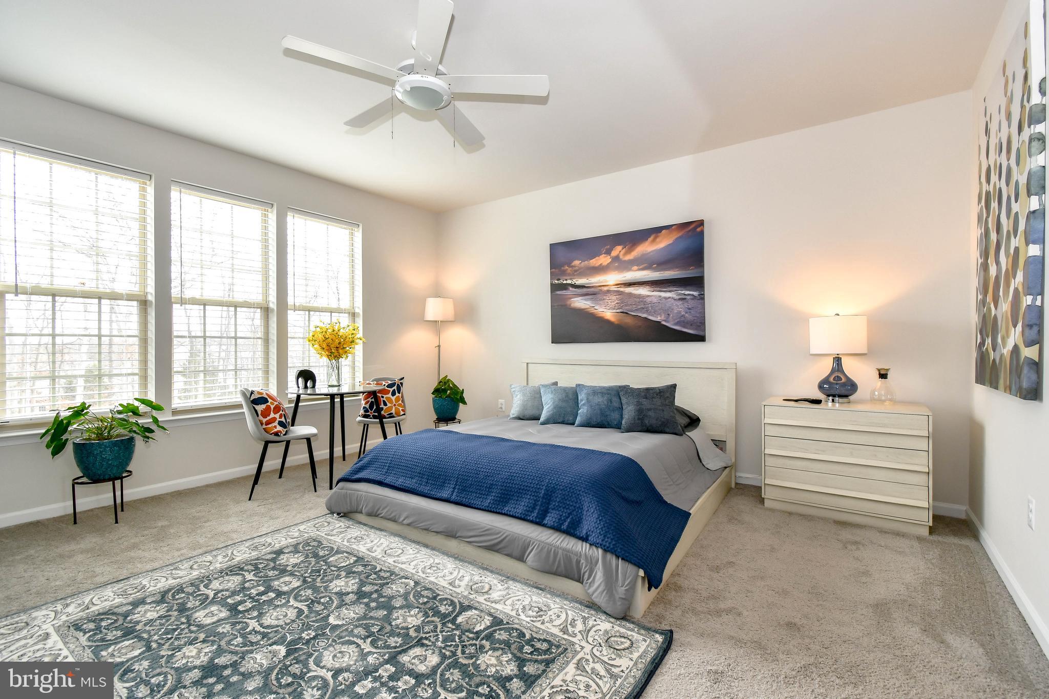 EAST QUARTER - Residential