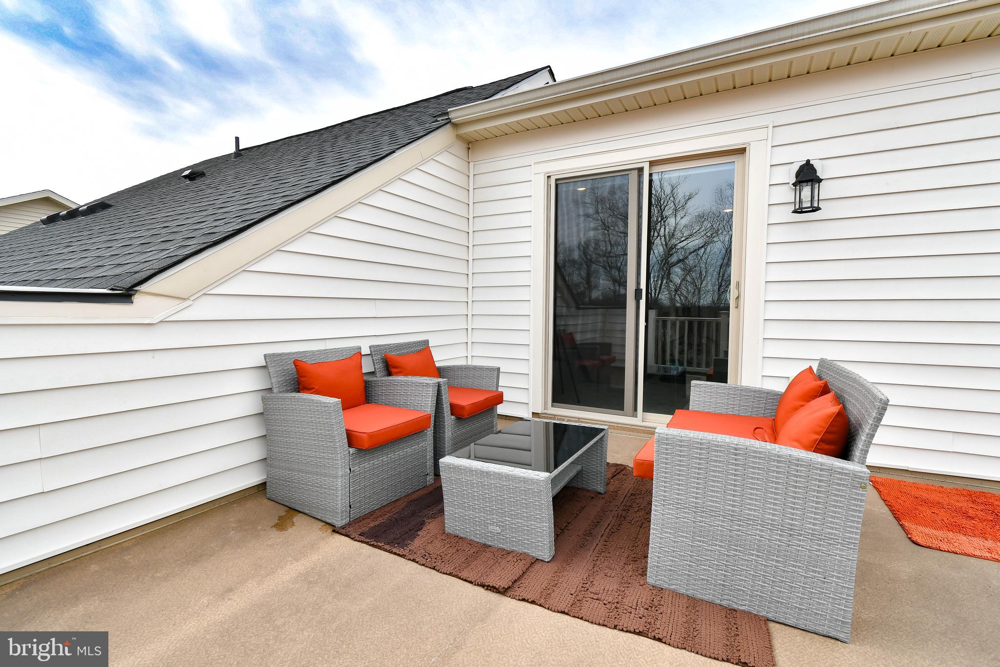 EAST QUARTER - Residential