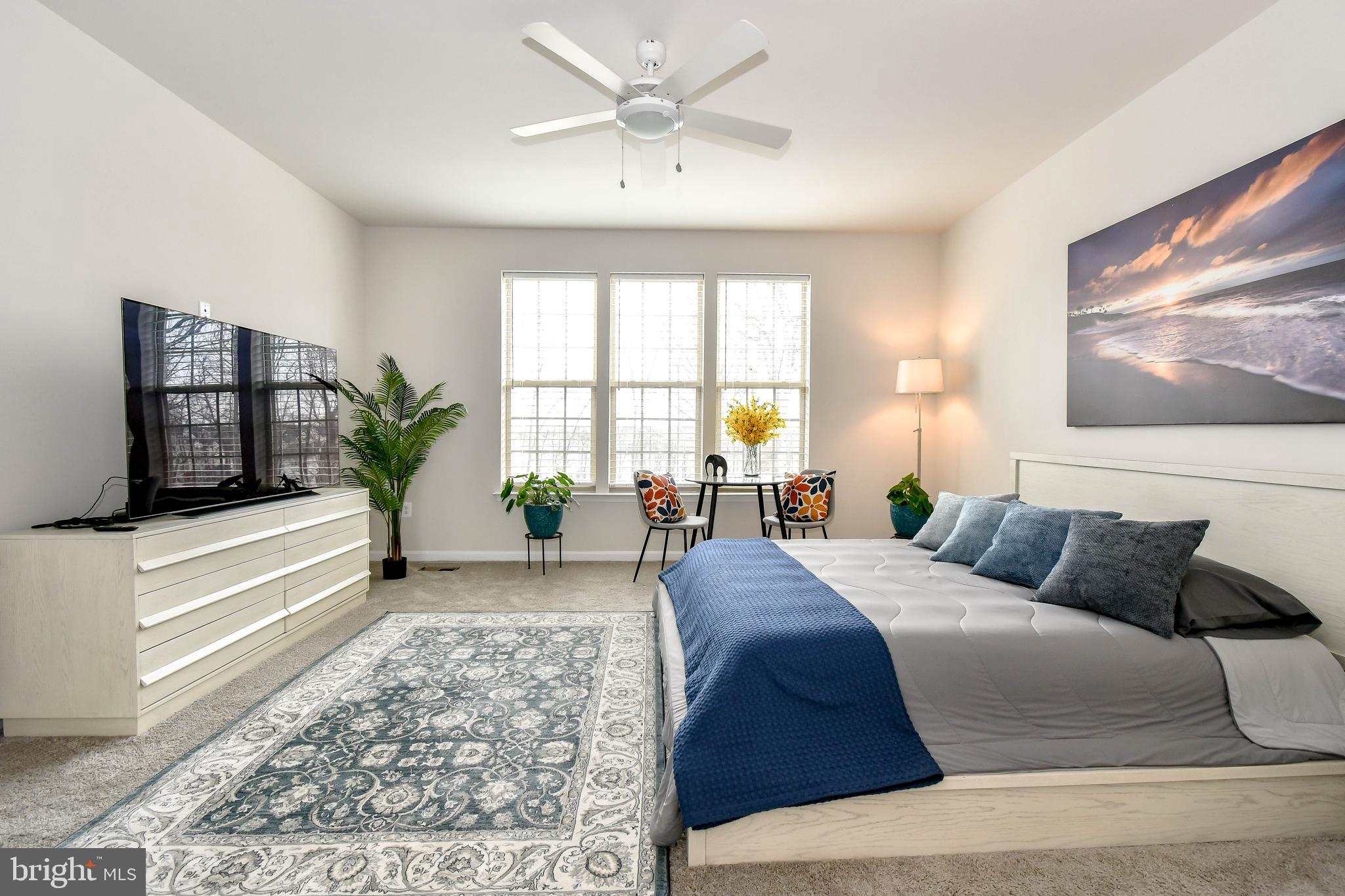 EAST QUARTER - Residential